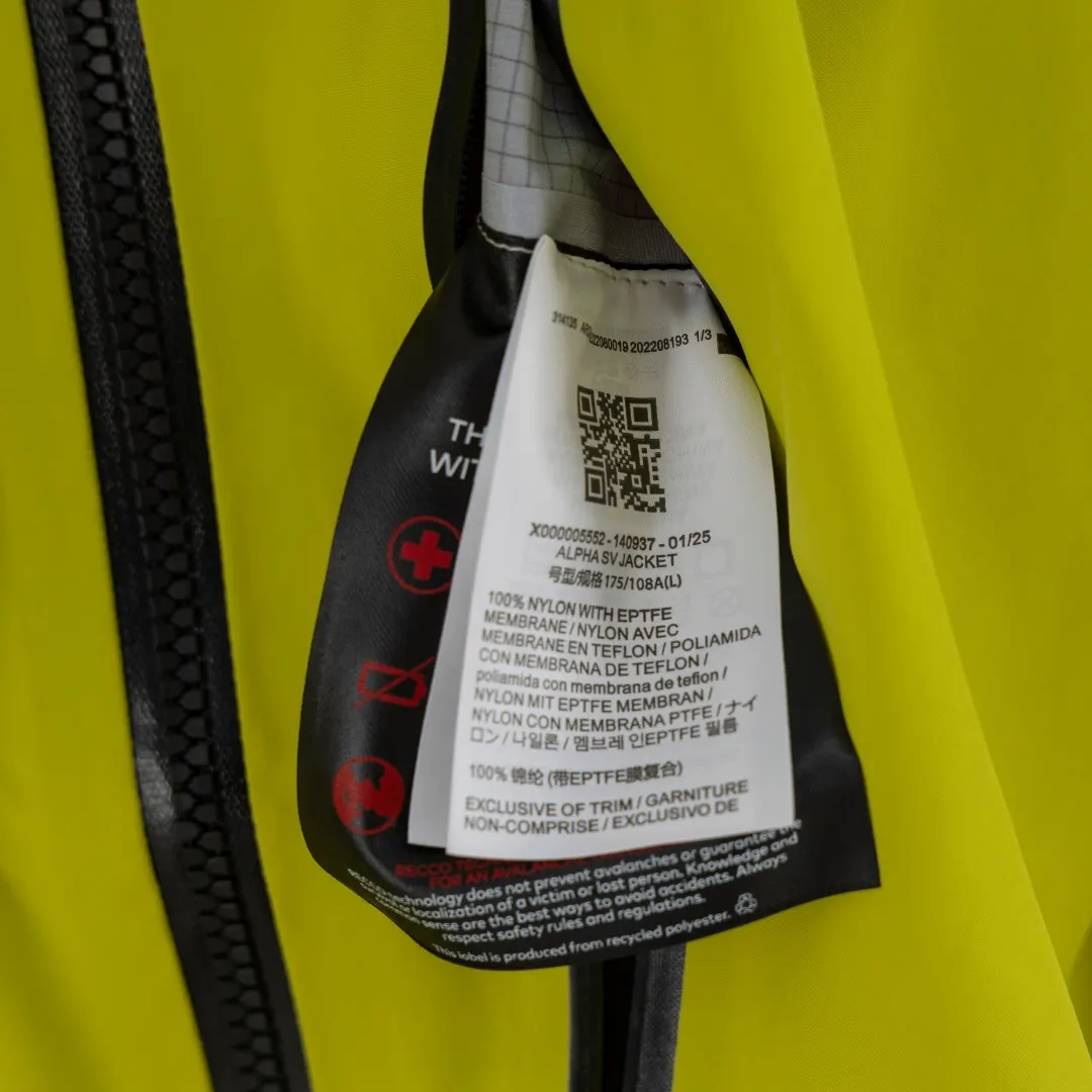 Alpha SV GORE-TEX Pro Hardshell Jacket D40013816 — view 12