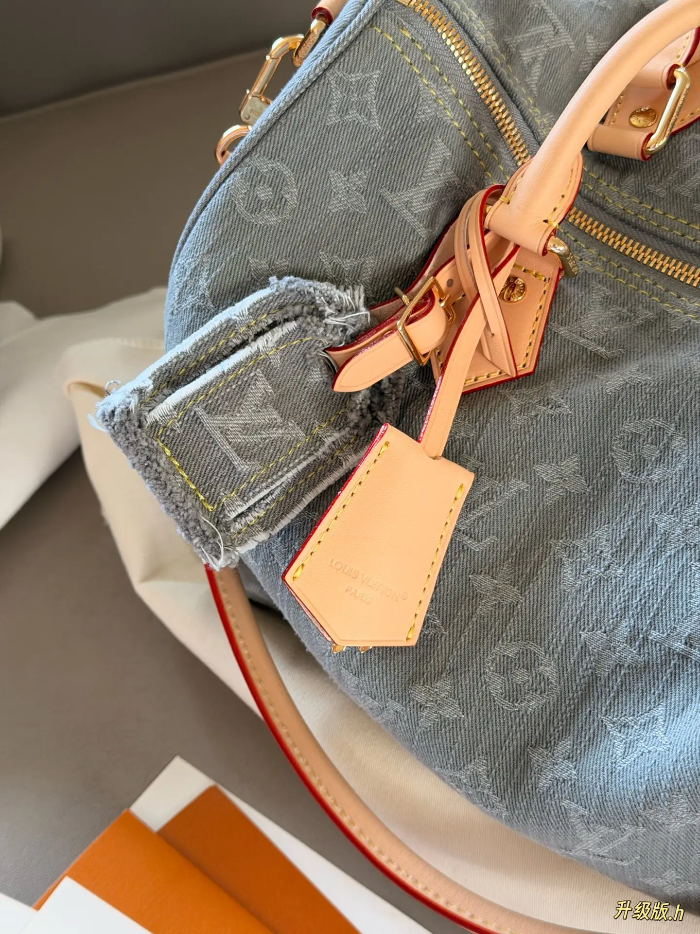Speedy 30 Monogram Denim Shoulder Bag D41018512 — view 3