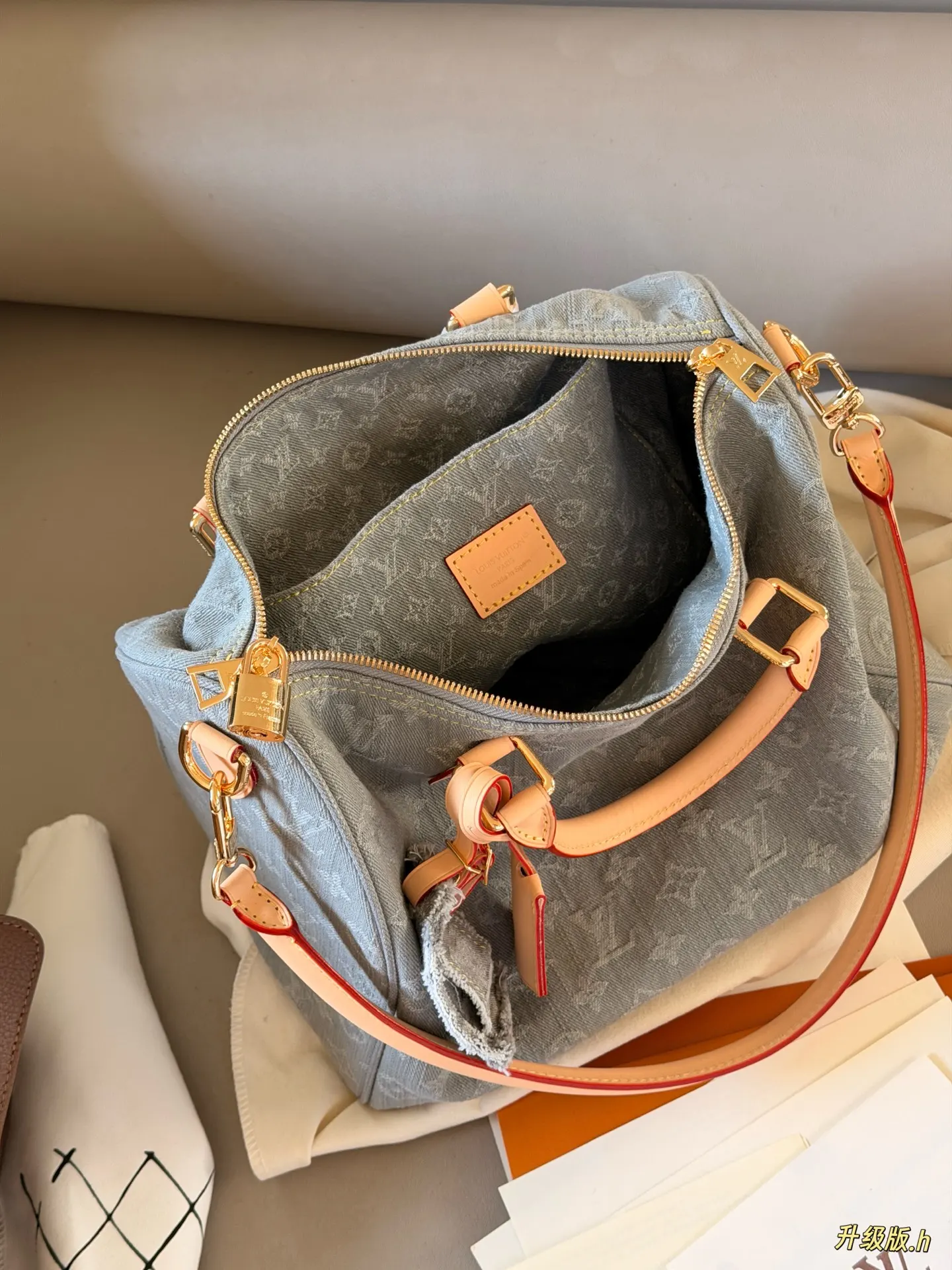 Speedy 30 Monogram Denim Shoulder Bag D41018512 — view 8