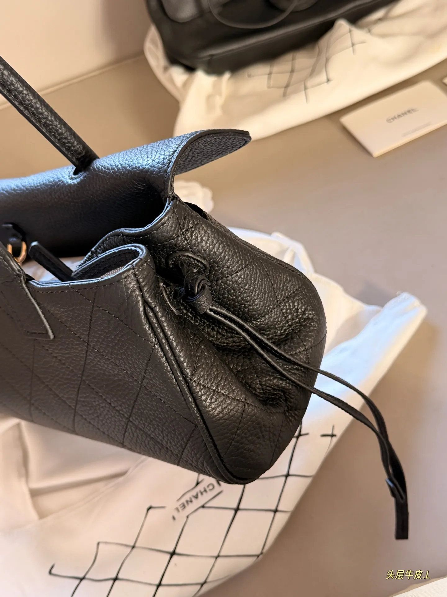 Chanel 26S Grained Leather Baguette Bag D41018489 — view 5