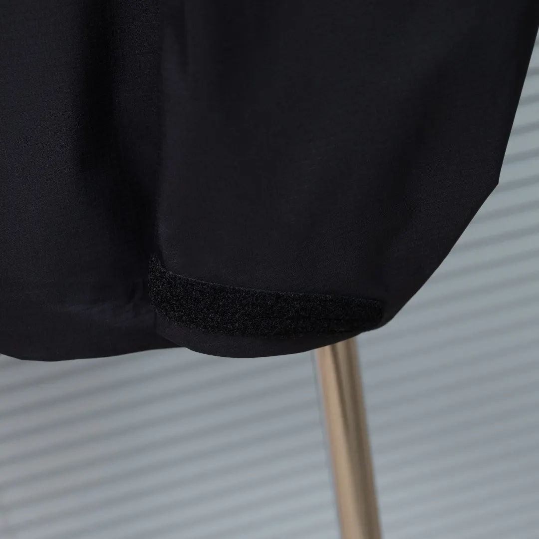 Alpha LT GORE-TEX Waterproof Shell Jacket D41024940 — view 7