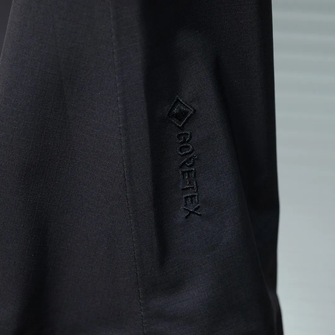 Alpha LT GORE-TEX Waterproof Shell Jacket D41024940 — view 14