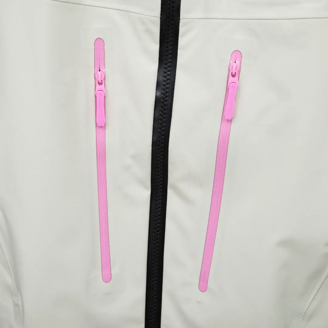 Alpha SV GORE-TEX Pro Hardshell Jacket D41024932 — view 6