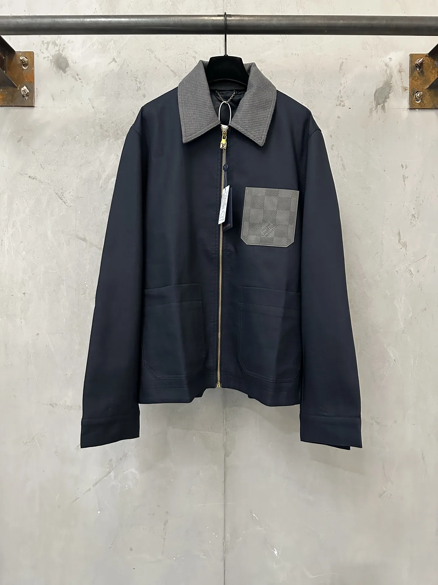 Linen-Blend Workwear Jacket with Leather Logo Patch D42023542