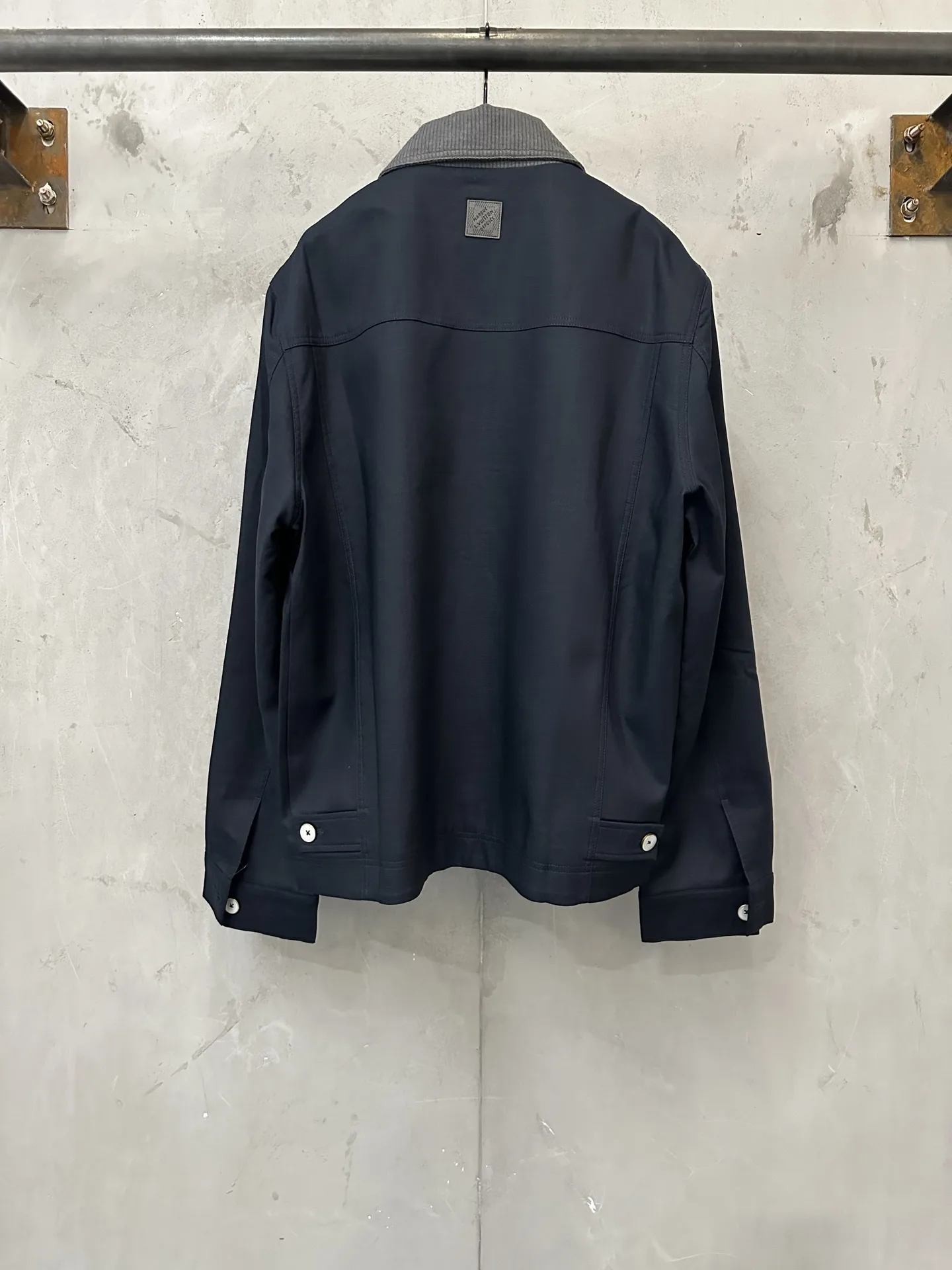 Linen-Blend Workwear Jacket with Leather Logo Patch D42023542 — view 2