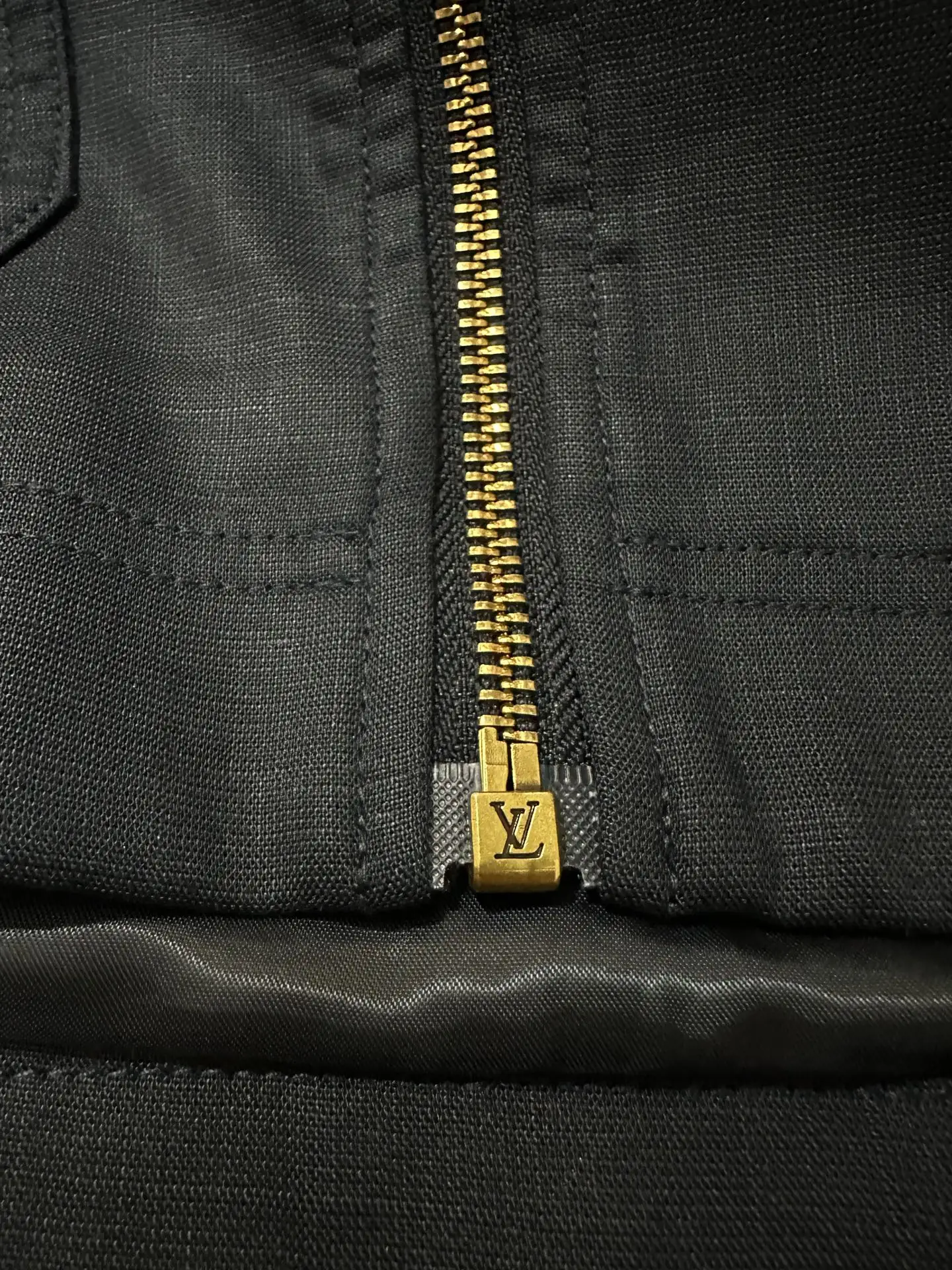 Linen-Blend Workwear Jacket with Leather Logo Patch D42023542 — view 11