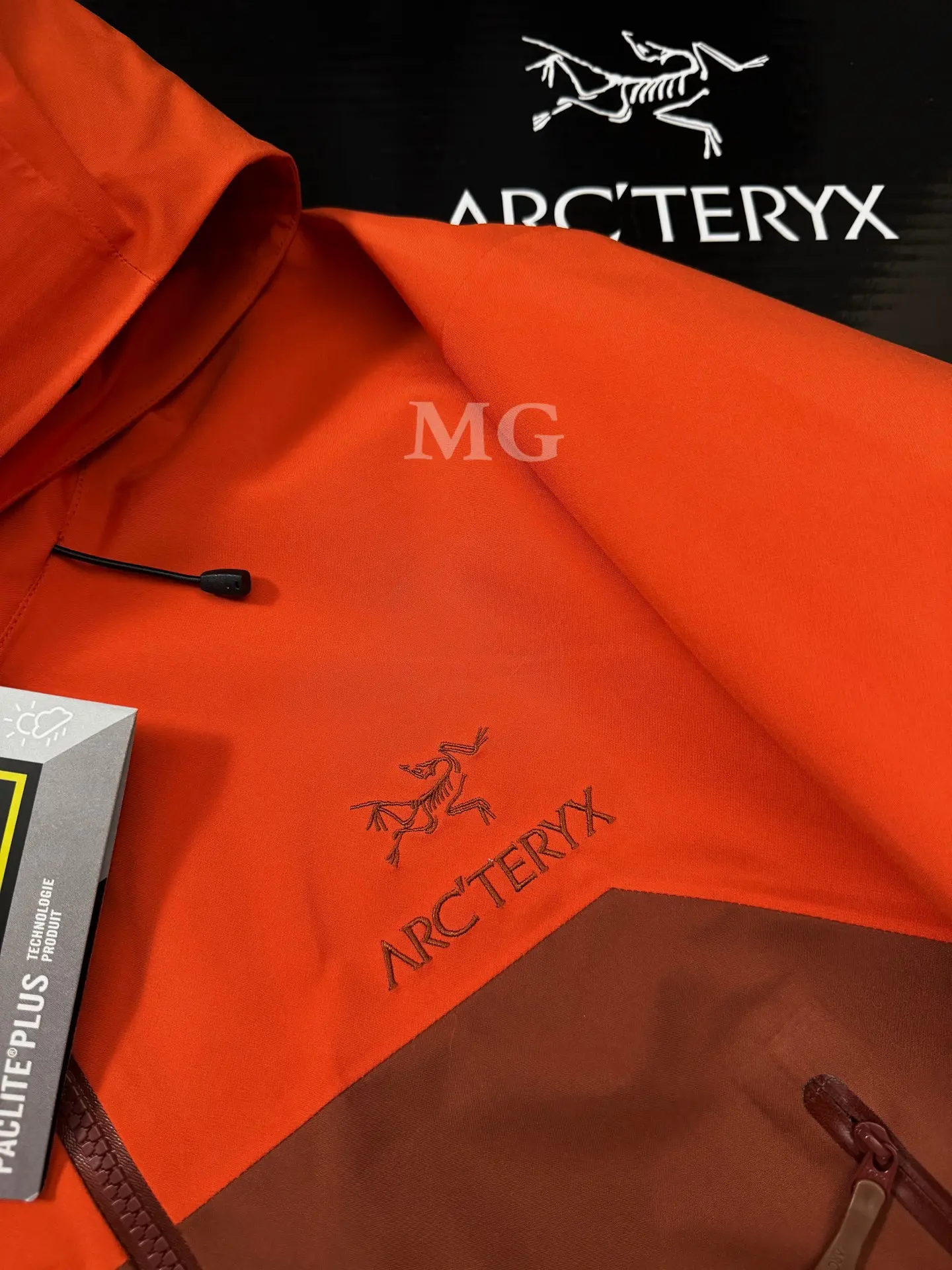 Beta AR GORE-TEX PRO Hooded Shell Jacket D43020803 — view 2