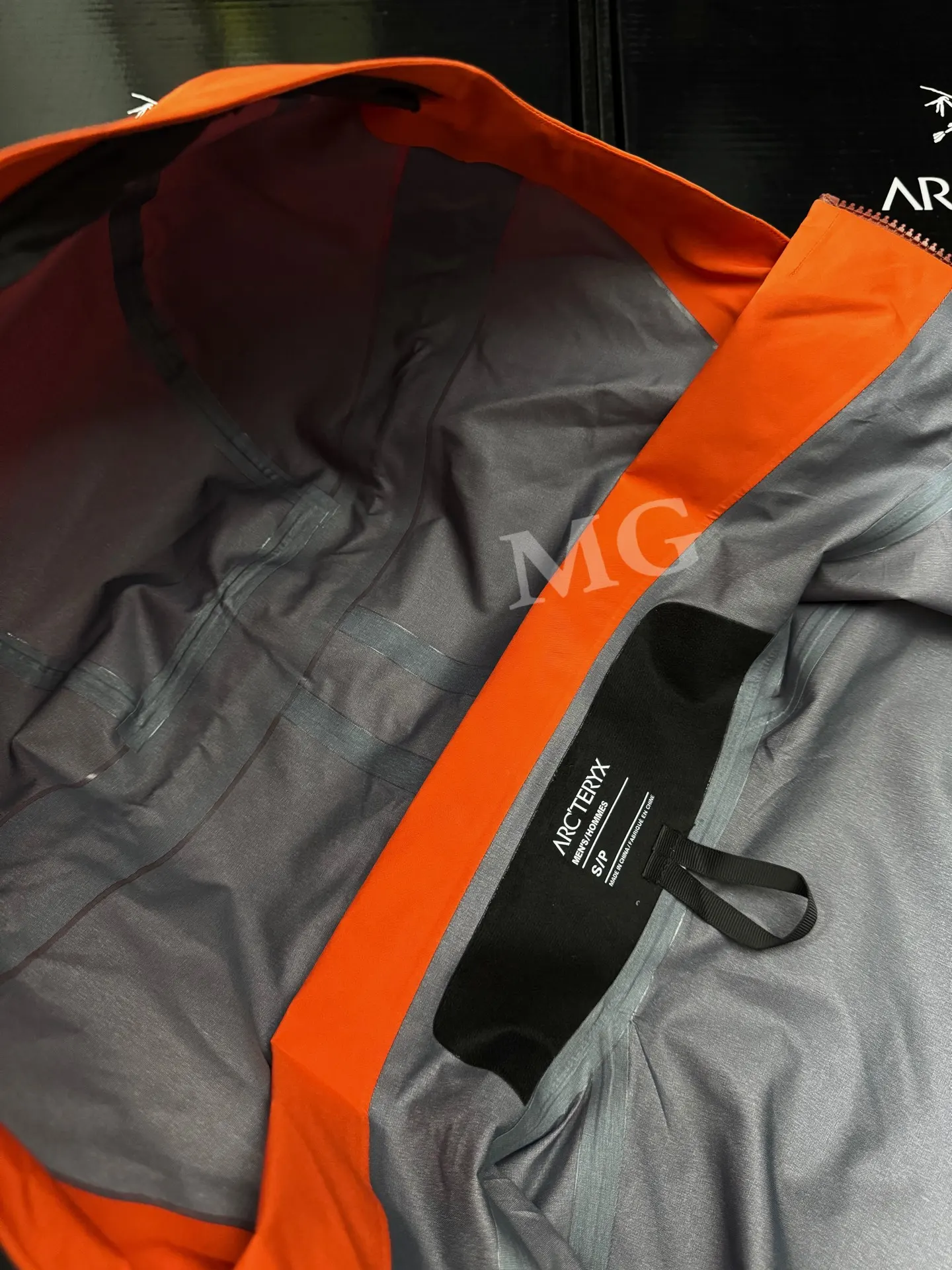 Beta AR GORE-TEX PRO Hooded Shell Jacket D43020803 — view 9