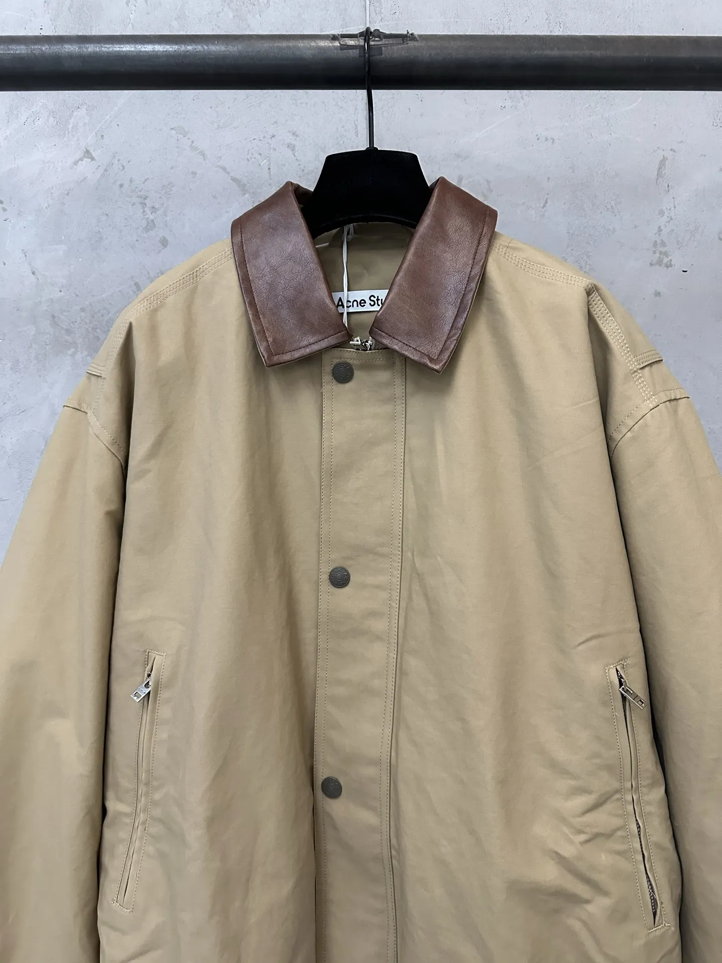 Leather-Trimmed Cotton Twill Bomber Jacket D44024440 — view 3