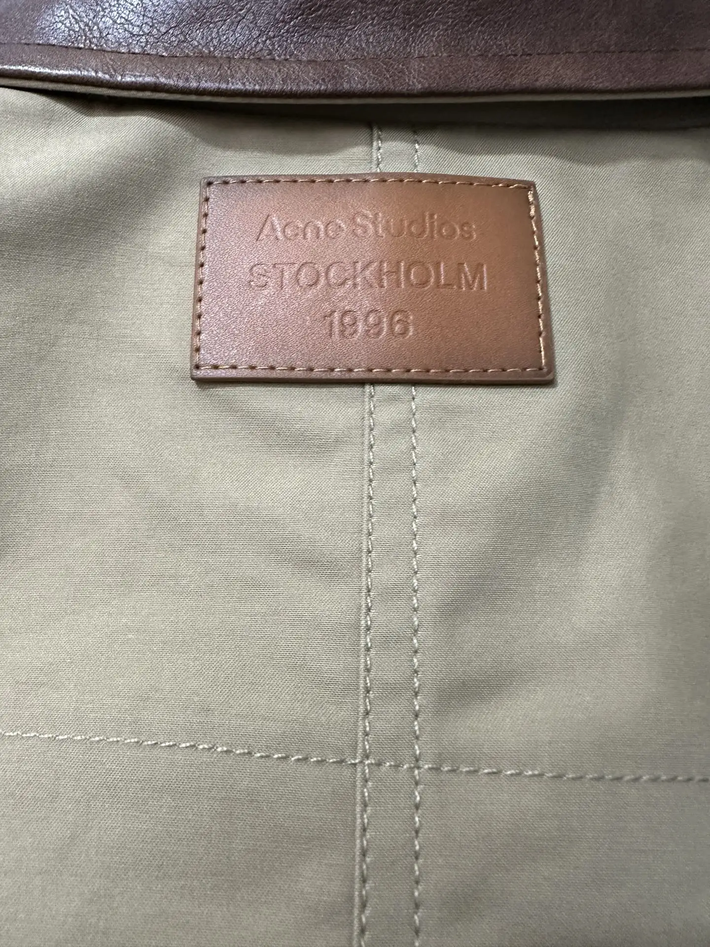 Leather-Trimmed Cotton Twill Bomber Jacket D44024440 — view 11