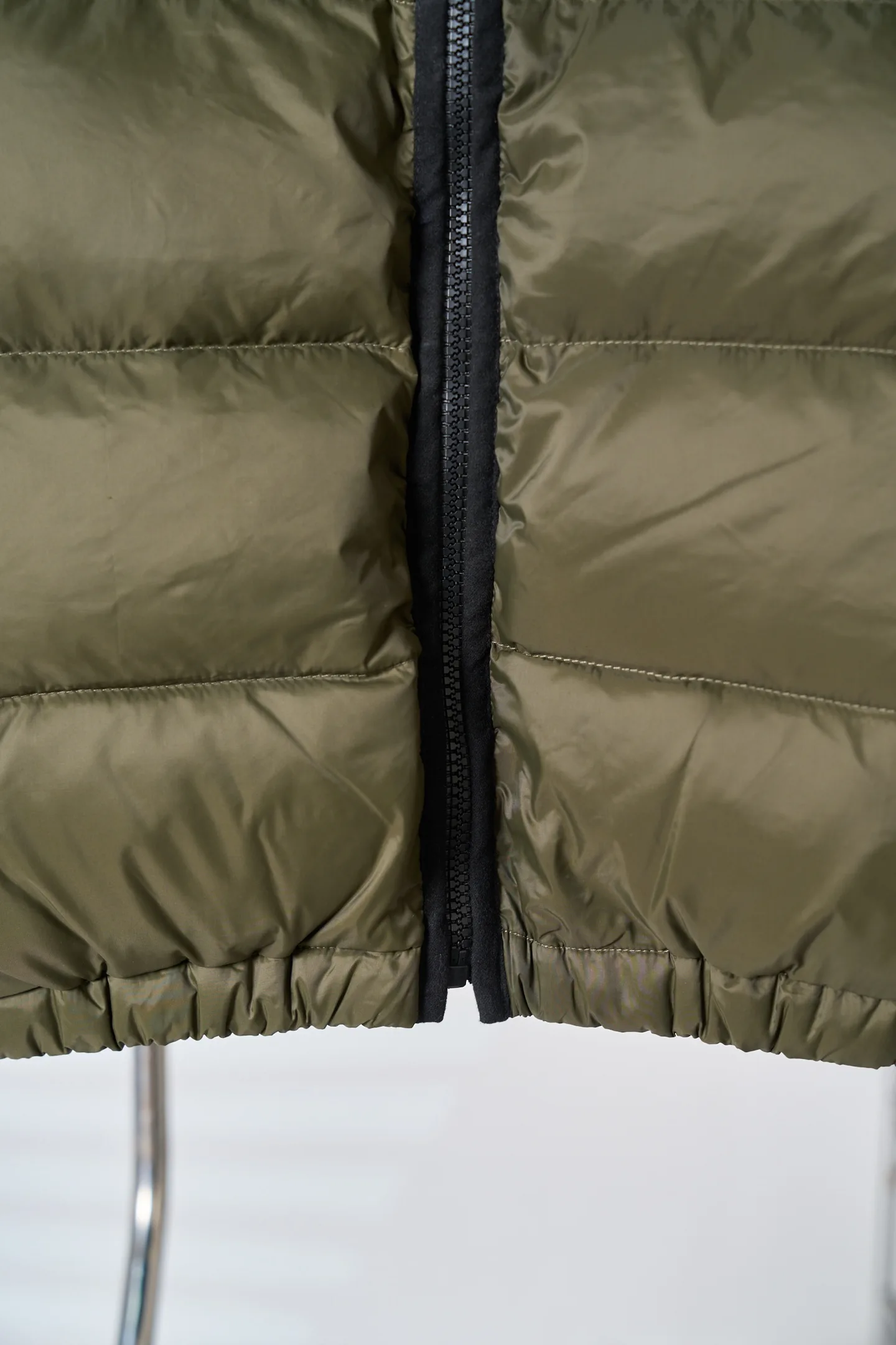 Embroidered Logo Puffer Gilet D50020412 — view 12