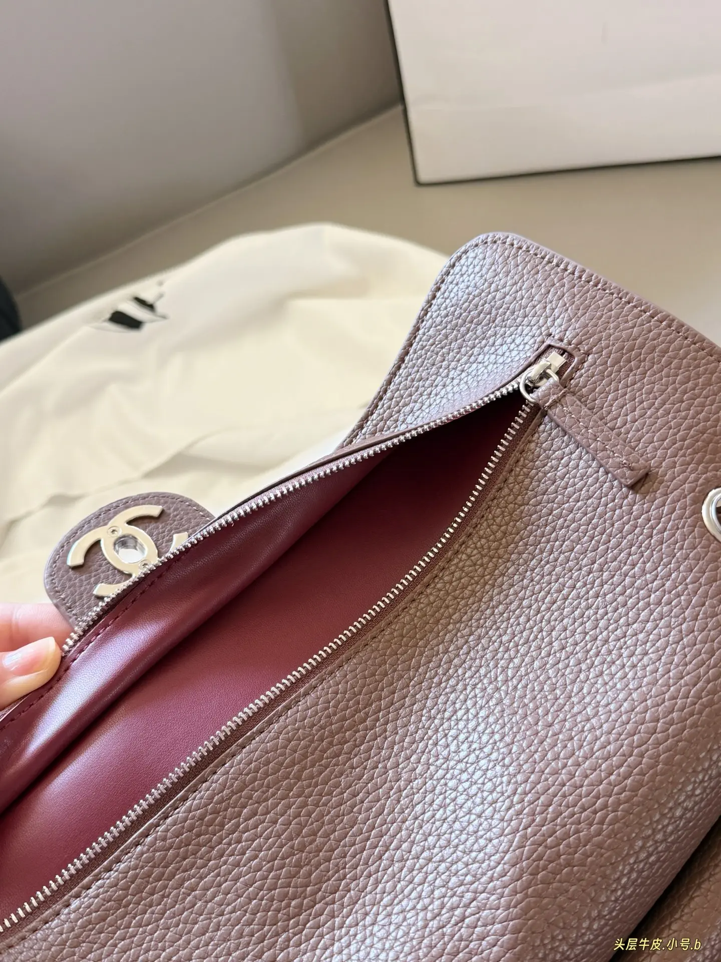Chanel CF Maxi Grained Leather Shoulder Bag D50018534 — view 6