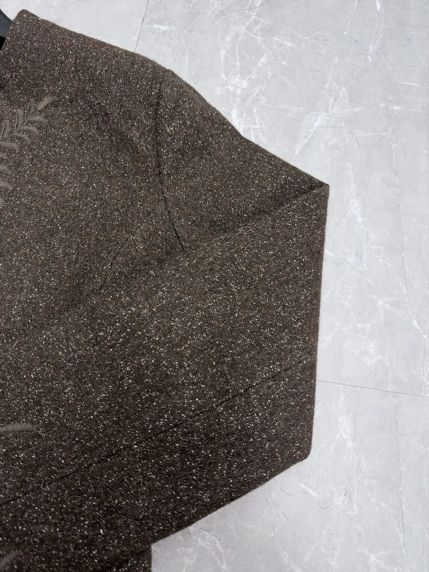 Embroidered Wool-Tweed Collarless Jacket D51020506 — view 4