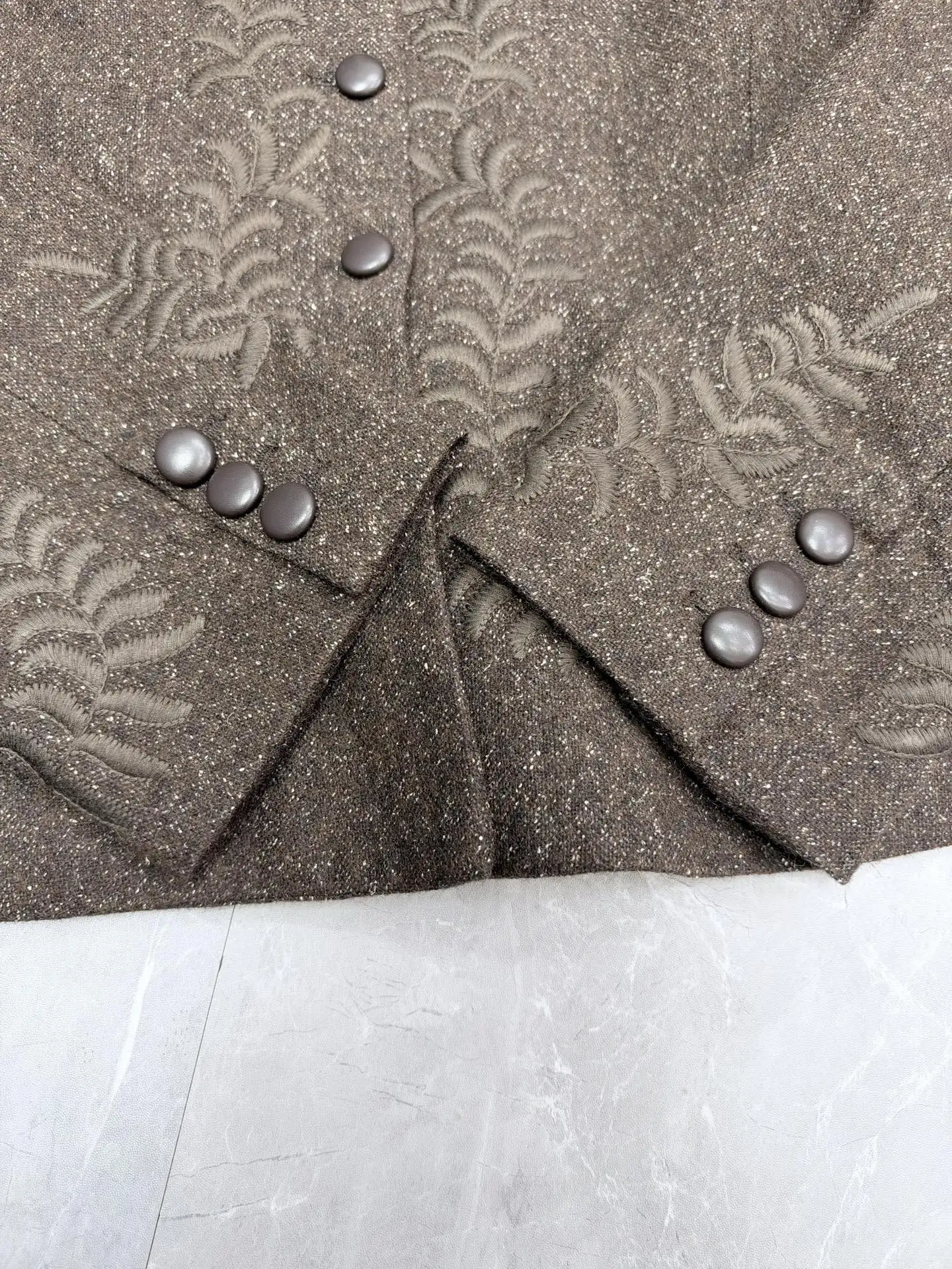 Embroidered Wool-Tweed Collarless Jacket D51020506 — view 5