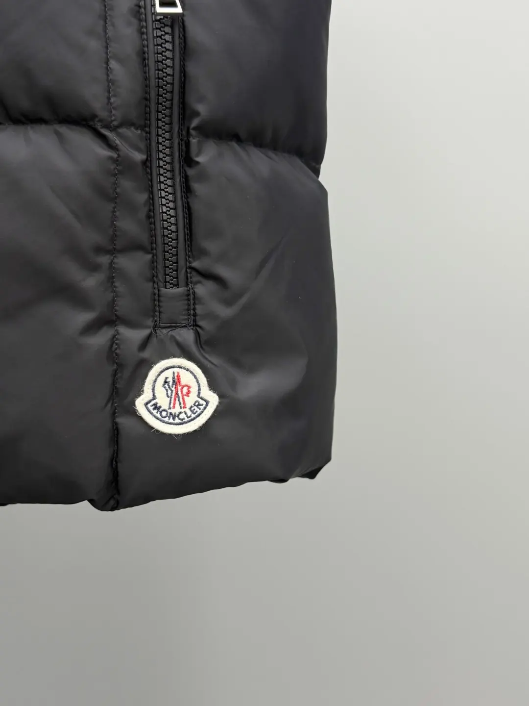Macareux Quilted Down Gilet D53020394 — view 7