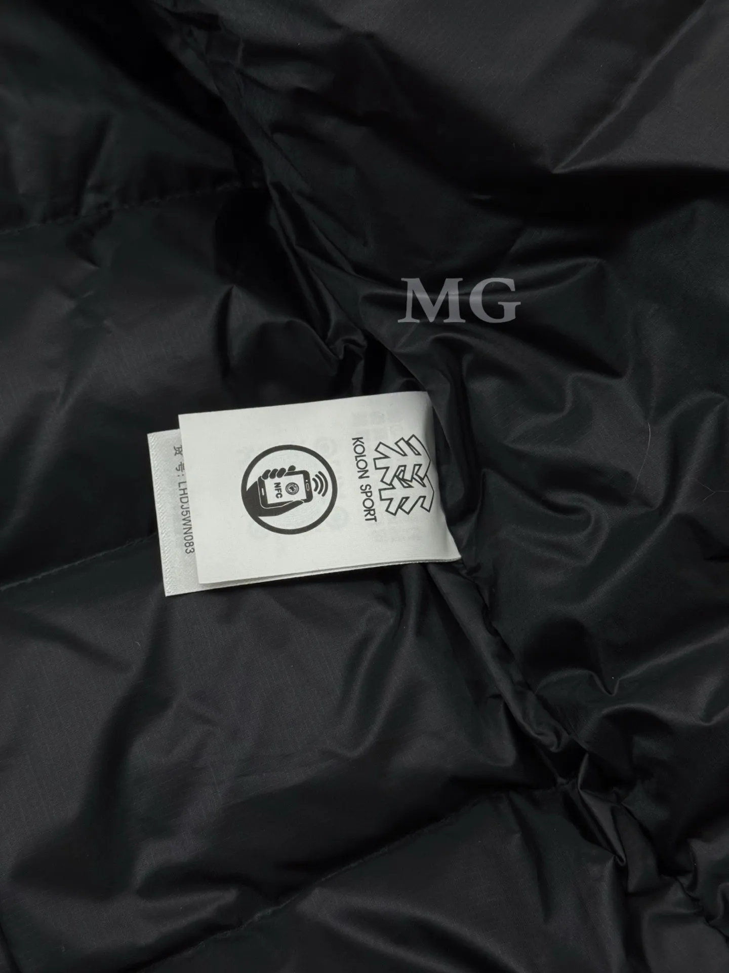 Hooded Down-Filled Performance Puffer Jacket D56020679 — view 8