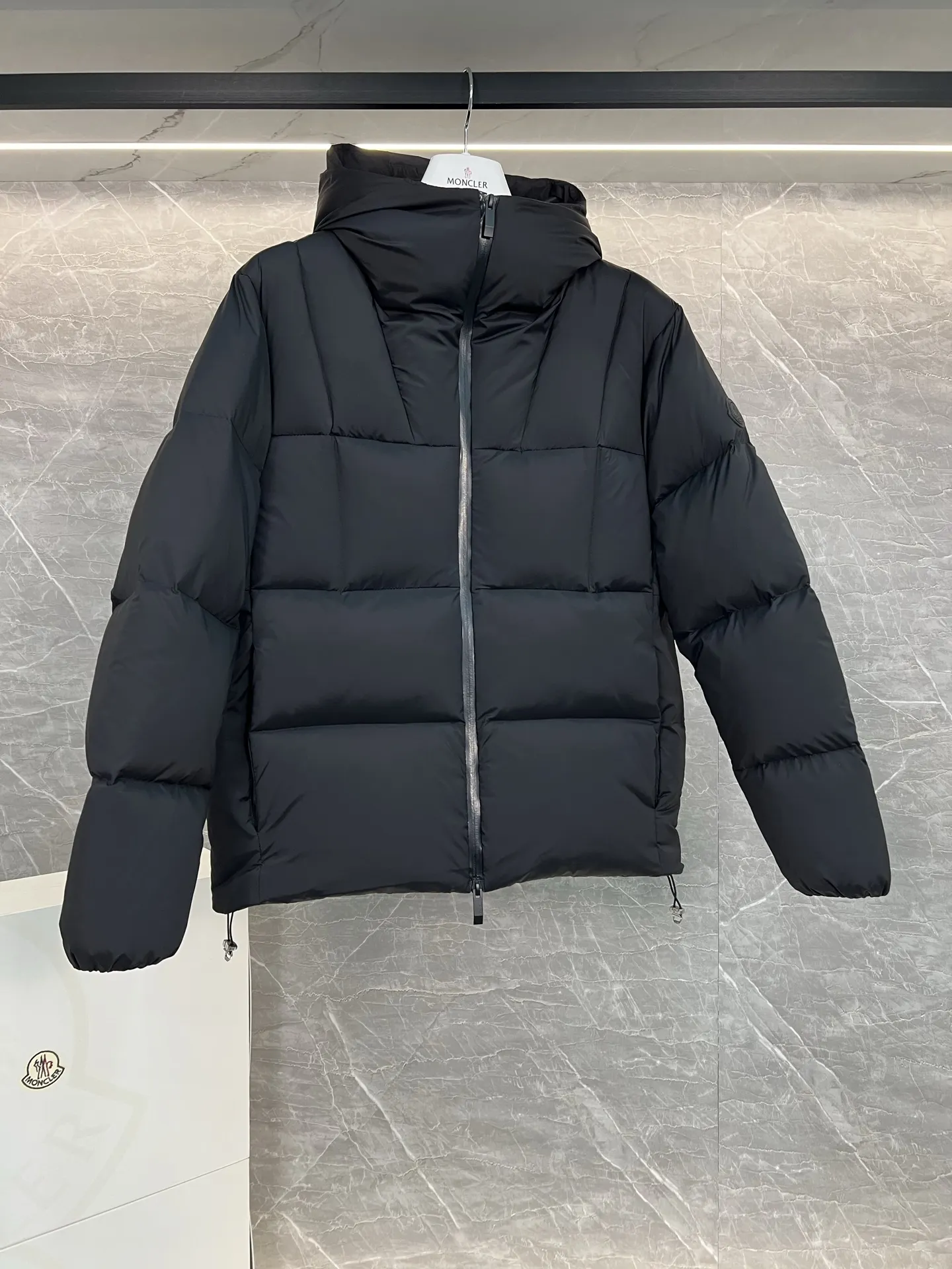 Fusain Hooded Down Puffer Jacket D58020305 — view 4
