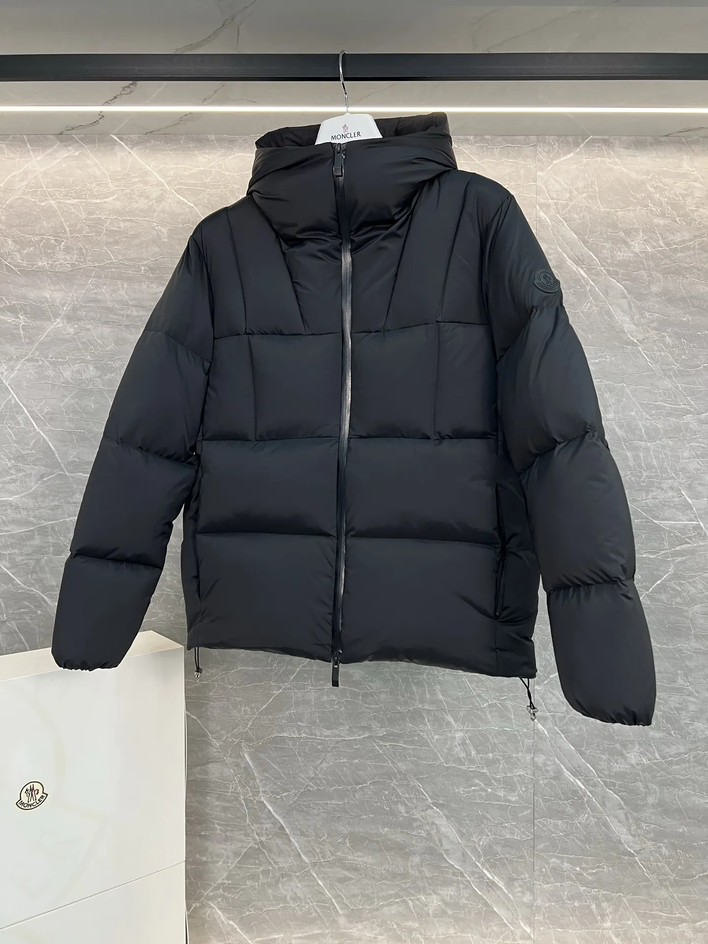 Fusain Hooded Down Puffer Jacket D58020305 — view 5