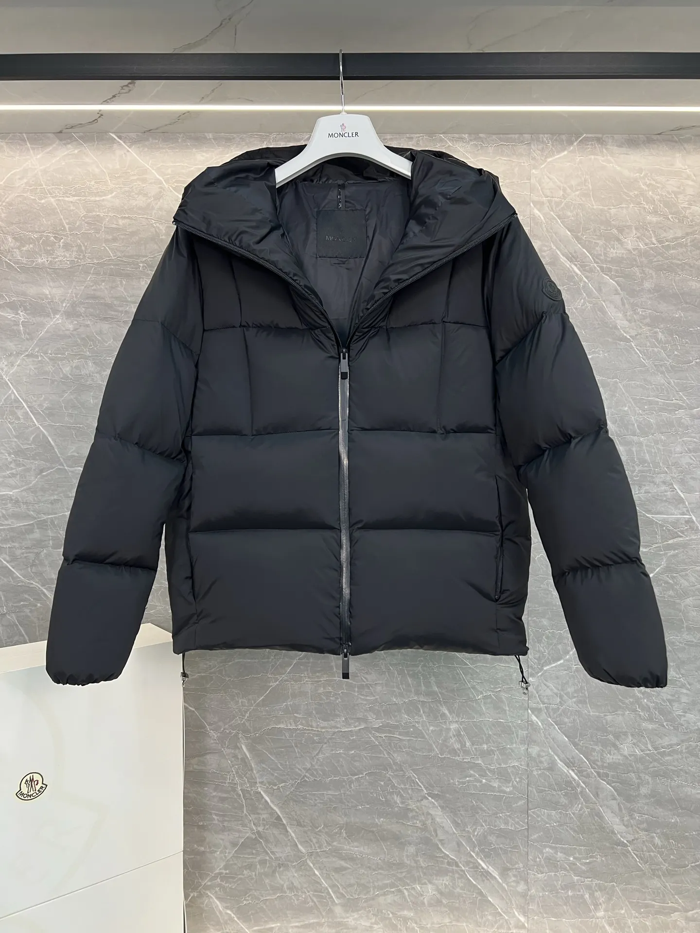 Fusain Hooded Down Puffer Jacket D58020305 — view 6