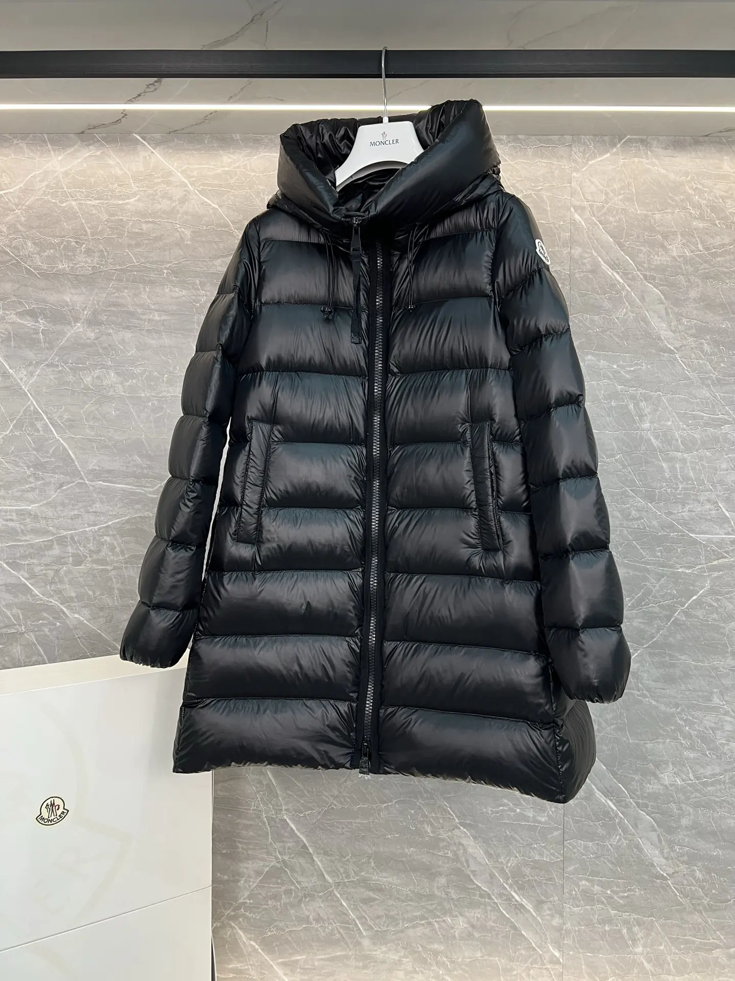 Suyenne Hooded Quilted Down Jacket D60020307 — view 5