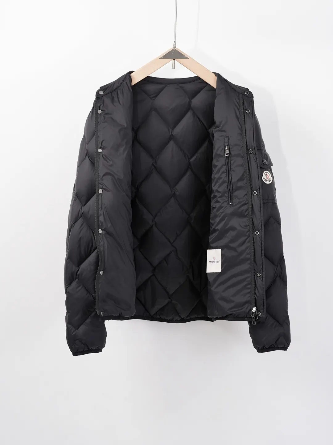 Ashmere Diamond-Quilted Down Shirt Jacket D61020384 — view 2