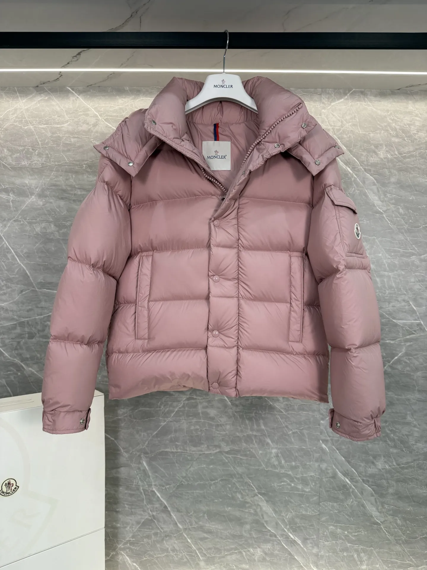 Moncler Vezere Short Down Puffer Jacket D63020308 — view 6