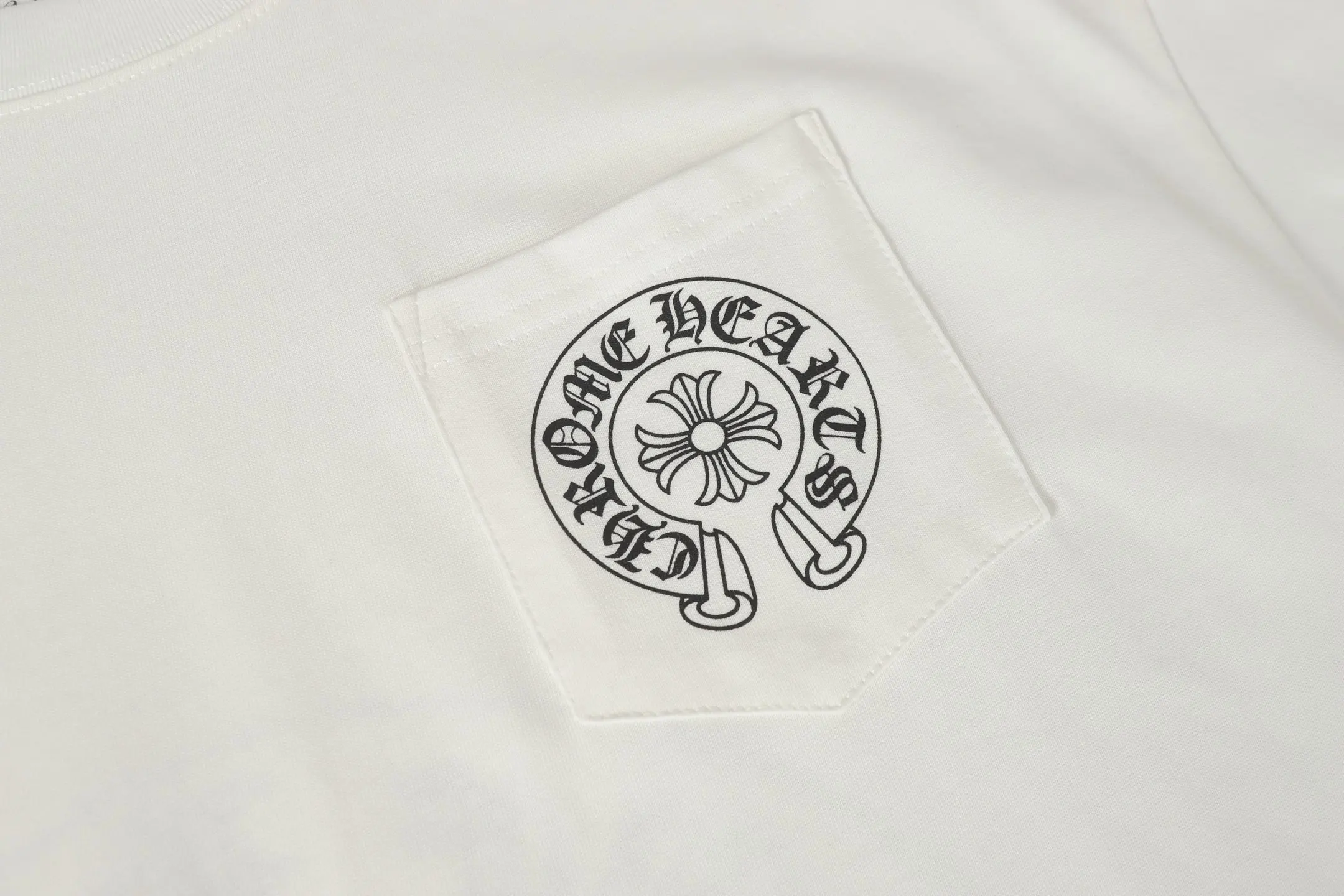 Logo Print Pocket T-Shirt D9014161 — view 4