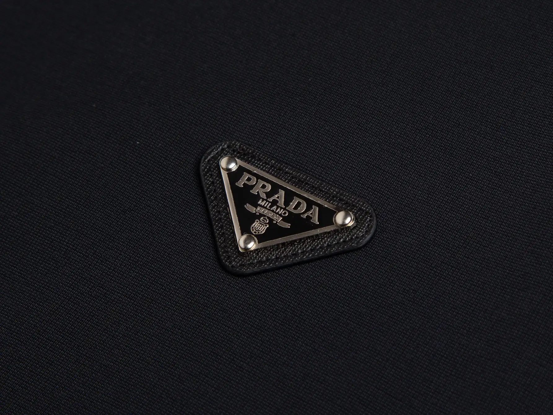 Enamel Triangle Logo Cotton T-Shirt D9016330 — view 3