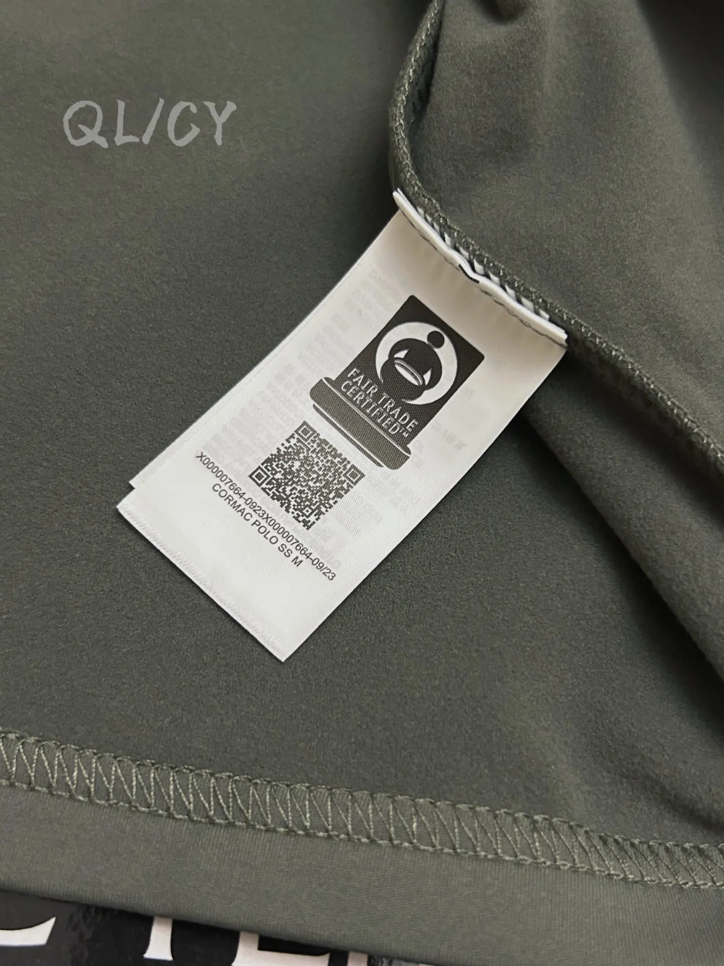 Delta Zip-Neck Fleece Sweatshirt D18020979 — view 7