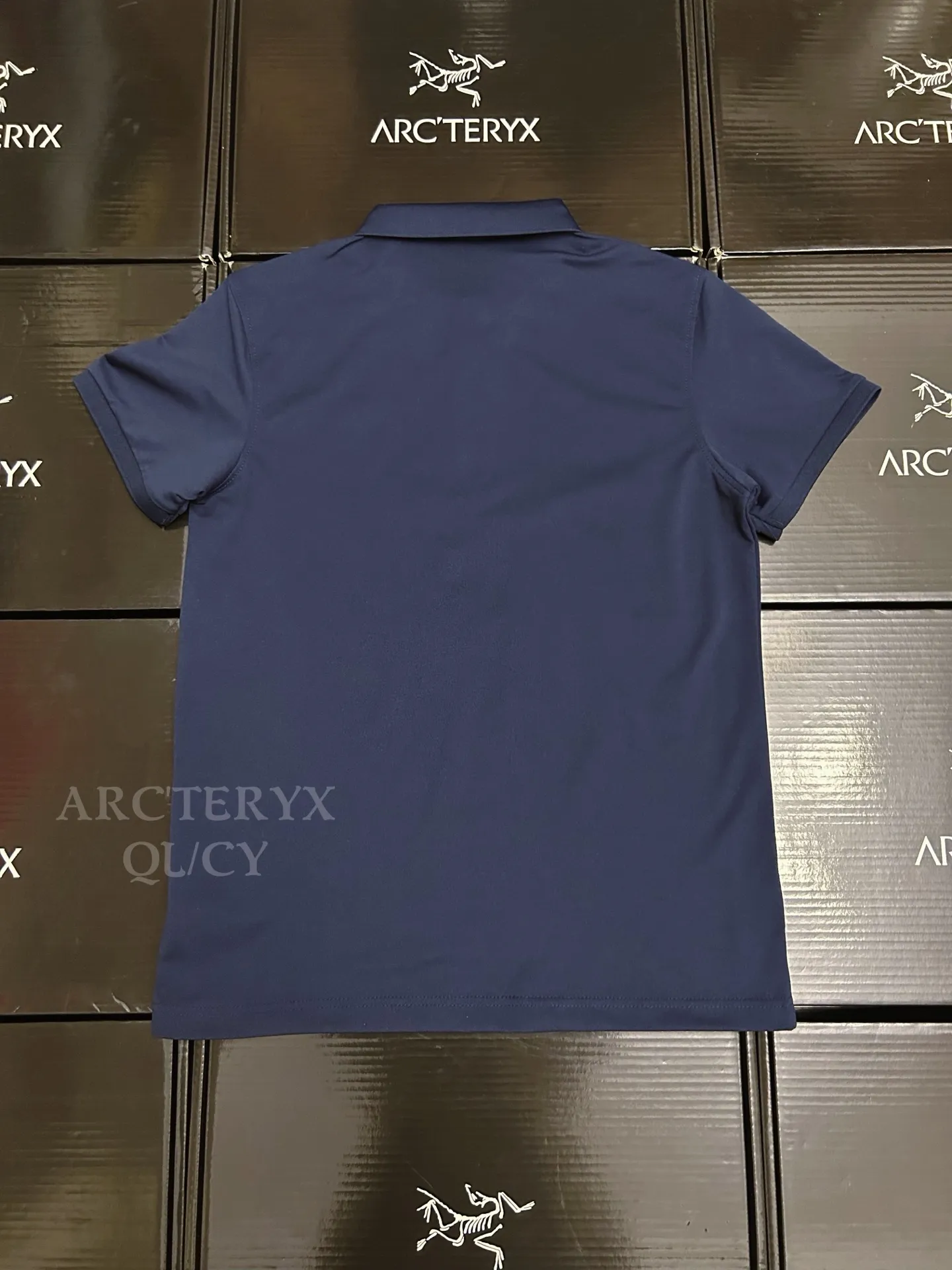 Logo-Embroidered Technical Piqué Polo Shirt D19011526 — view 2