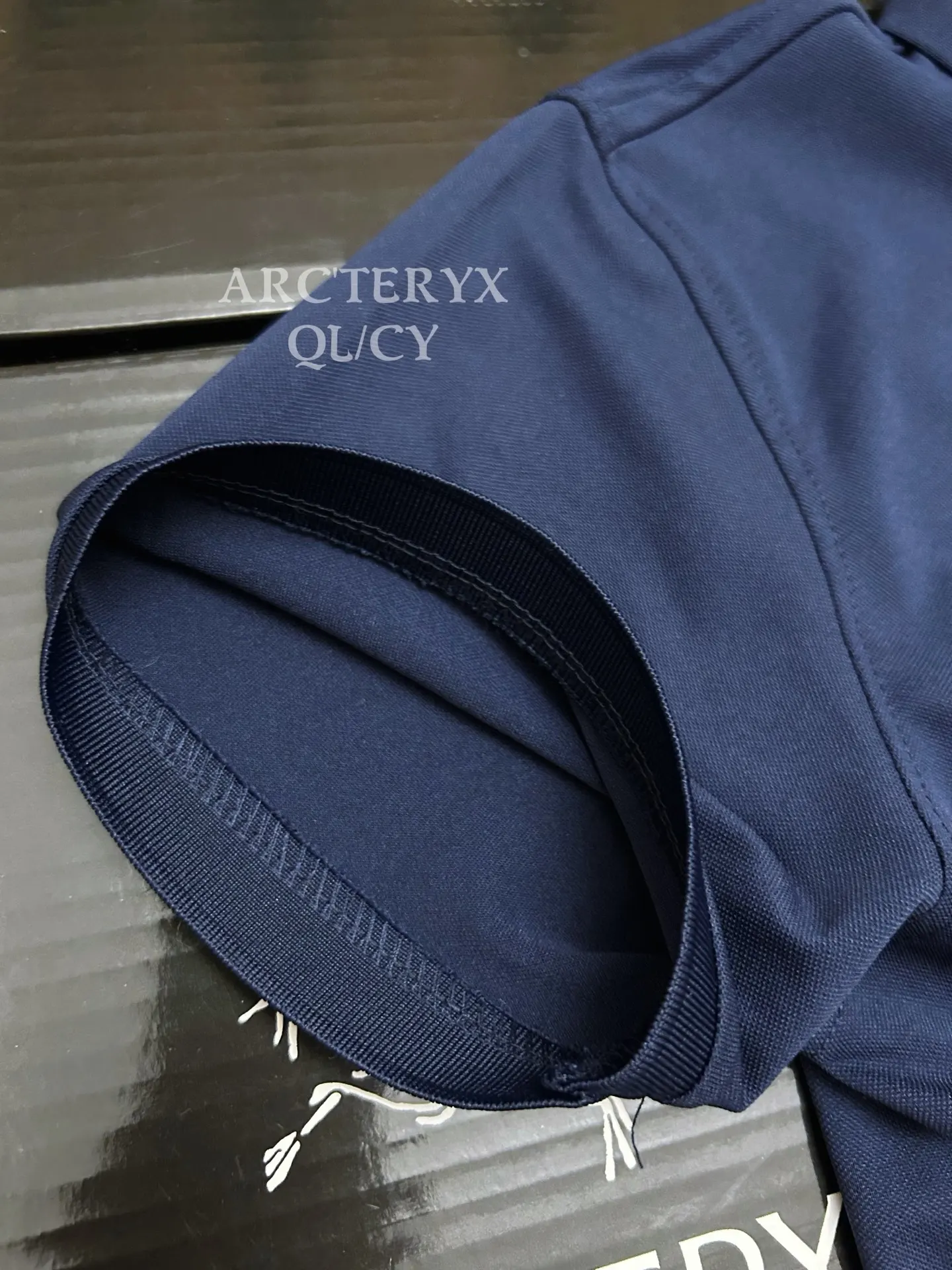 Logo-Embroidered Technical Piqué Polo Shirt D19011526 — view 5