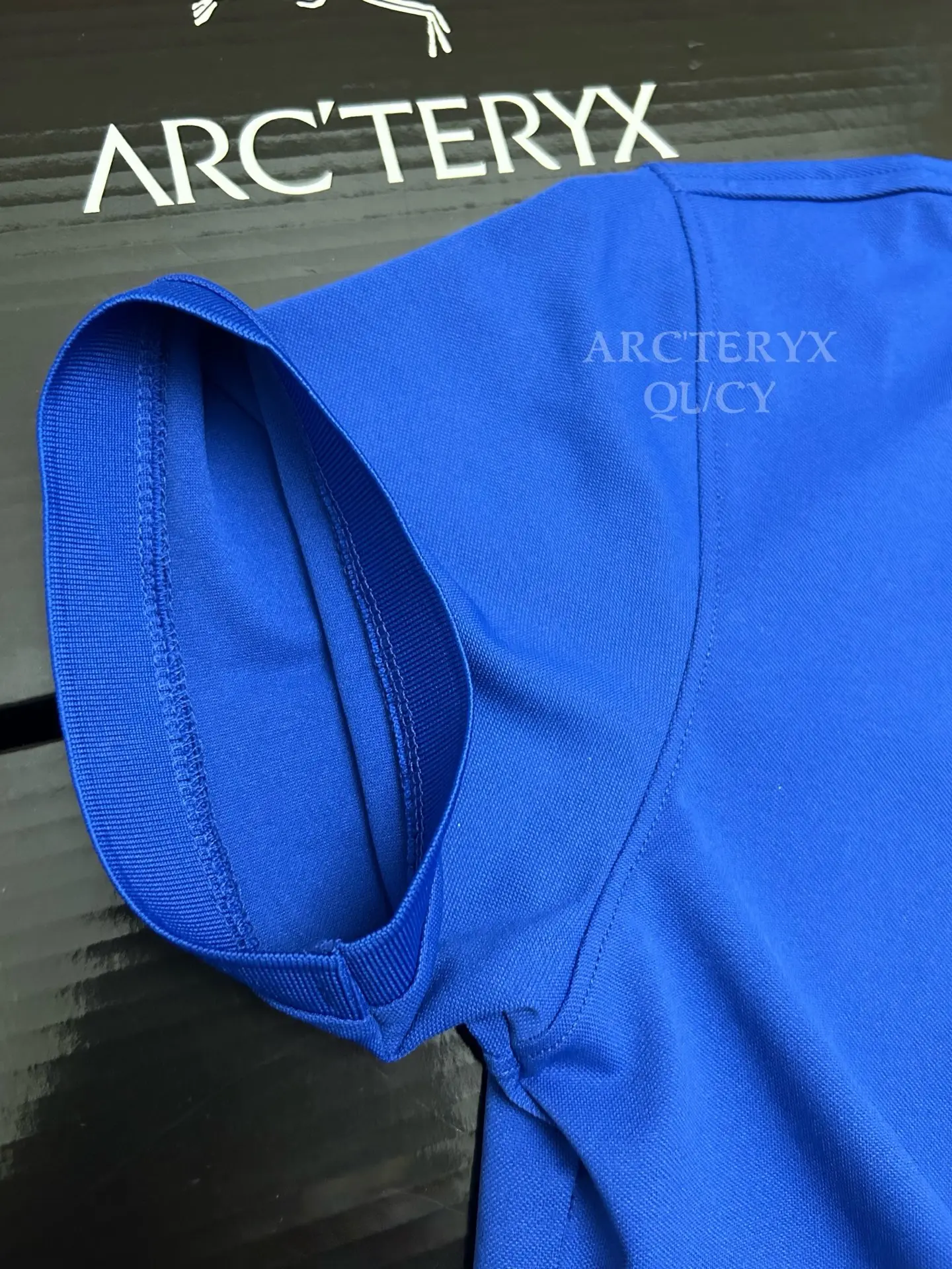 Logo-Embroidered Technical Piqué Polo Shirt D19011472 — view 5