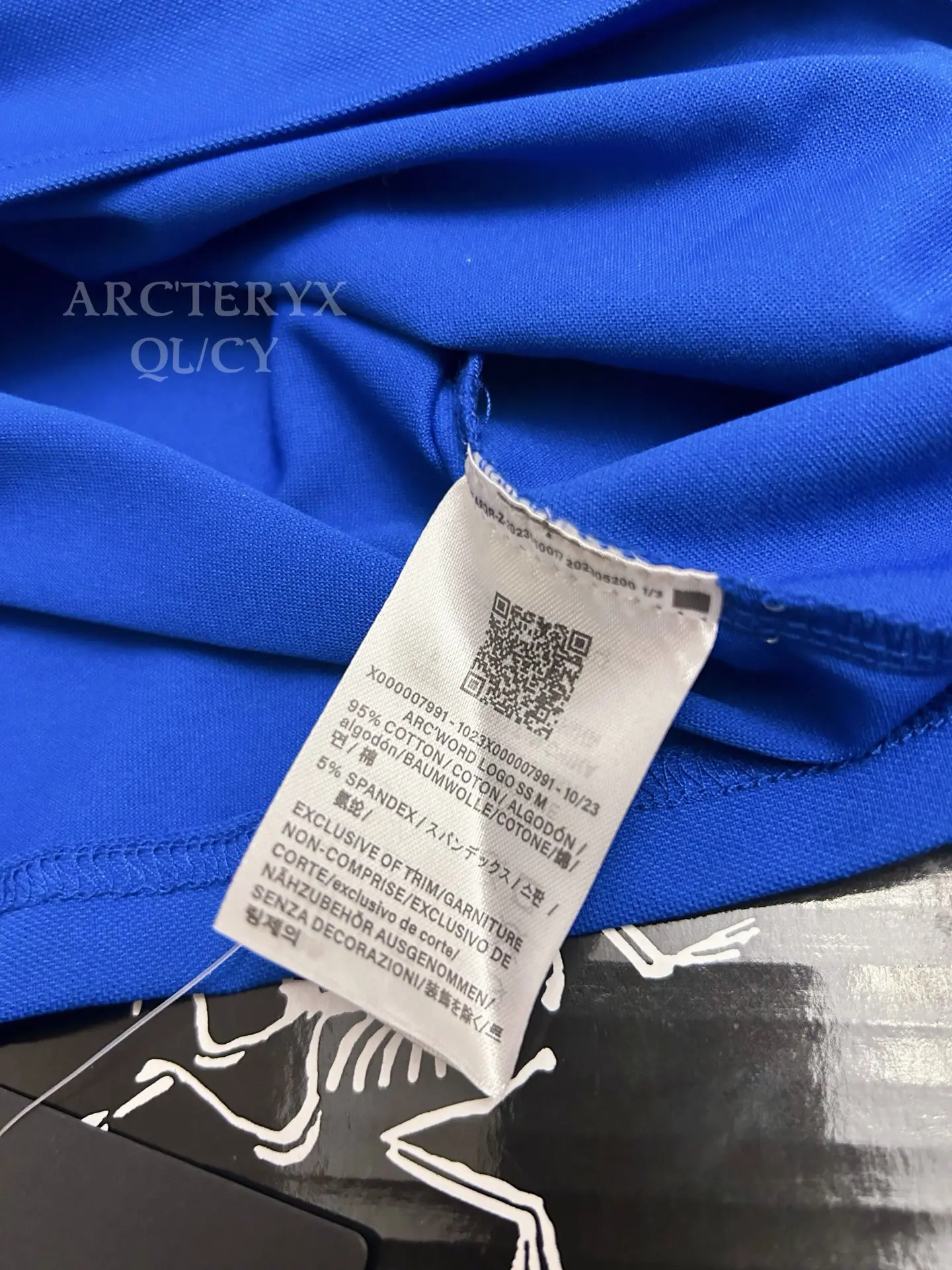 Logo-Embroidered Technical Piqué Polo Shirt D19011472 — view 6