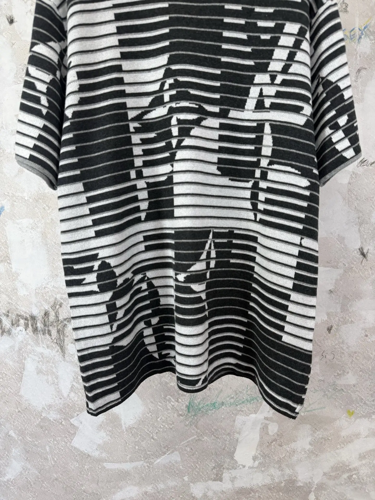 Optical Illusion Monogram Knit T-Shirt D19519230 — view 4