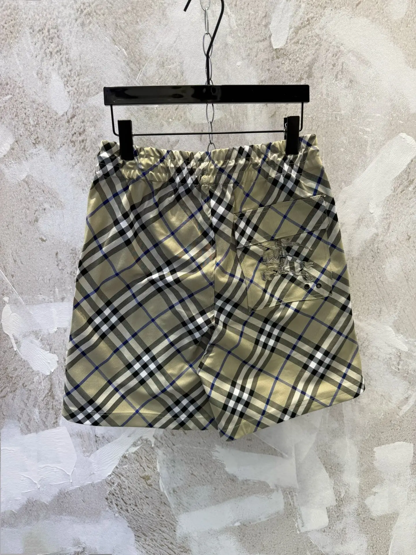 Check Yarn-Dyed Drawstring Shorts D19513370 — view 2