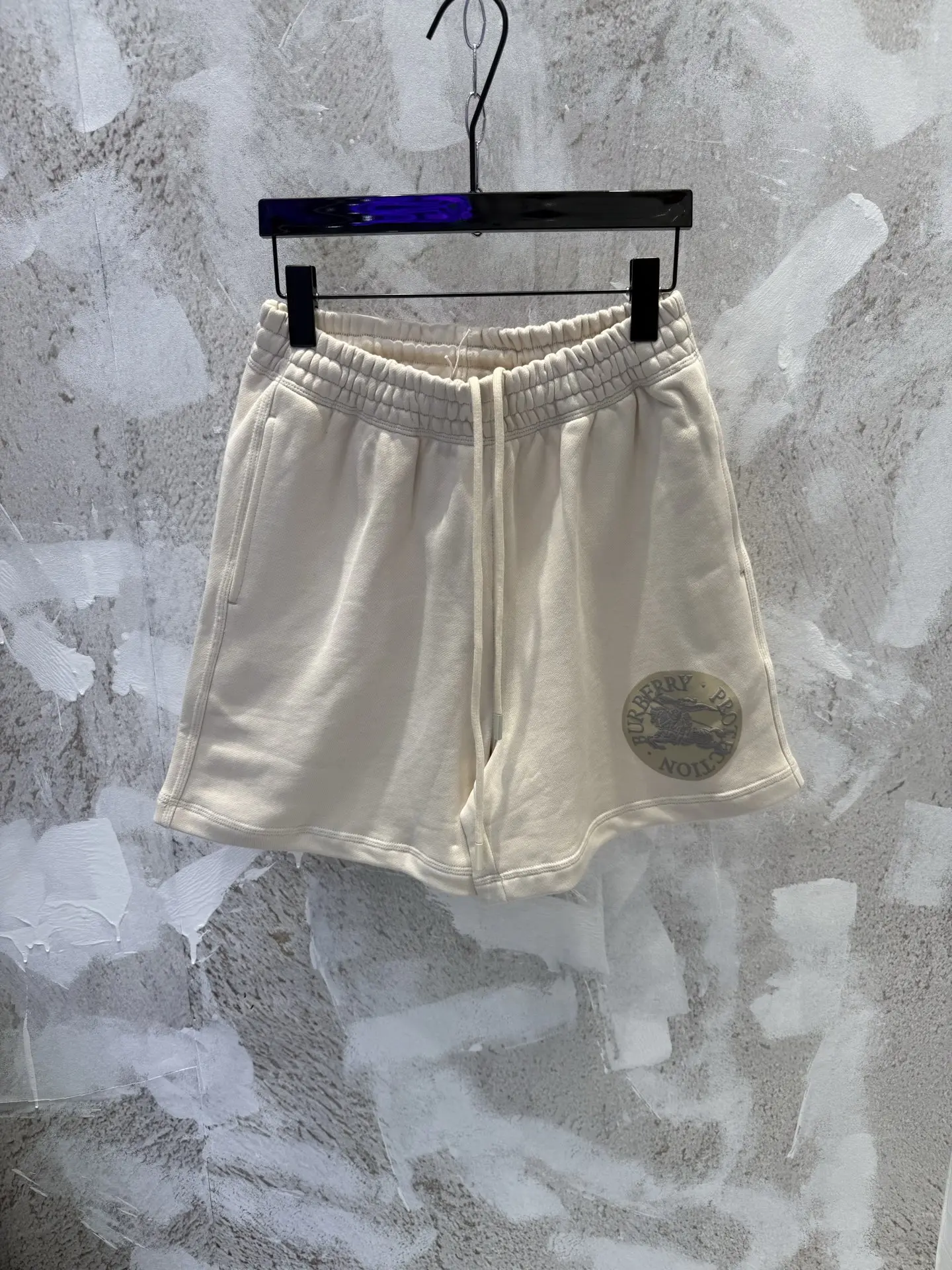 Equestrian Knight Print Cotton-Jersey Shorts D19513364