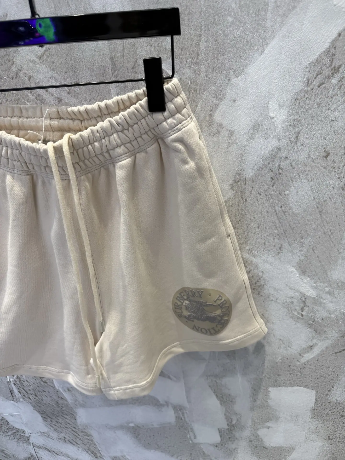 Equestrian Knight Print Cotton-Jersey Shorts D19513364 — view 5