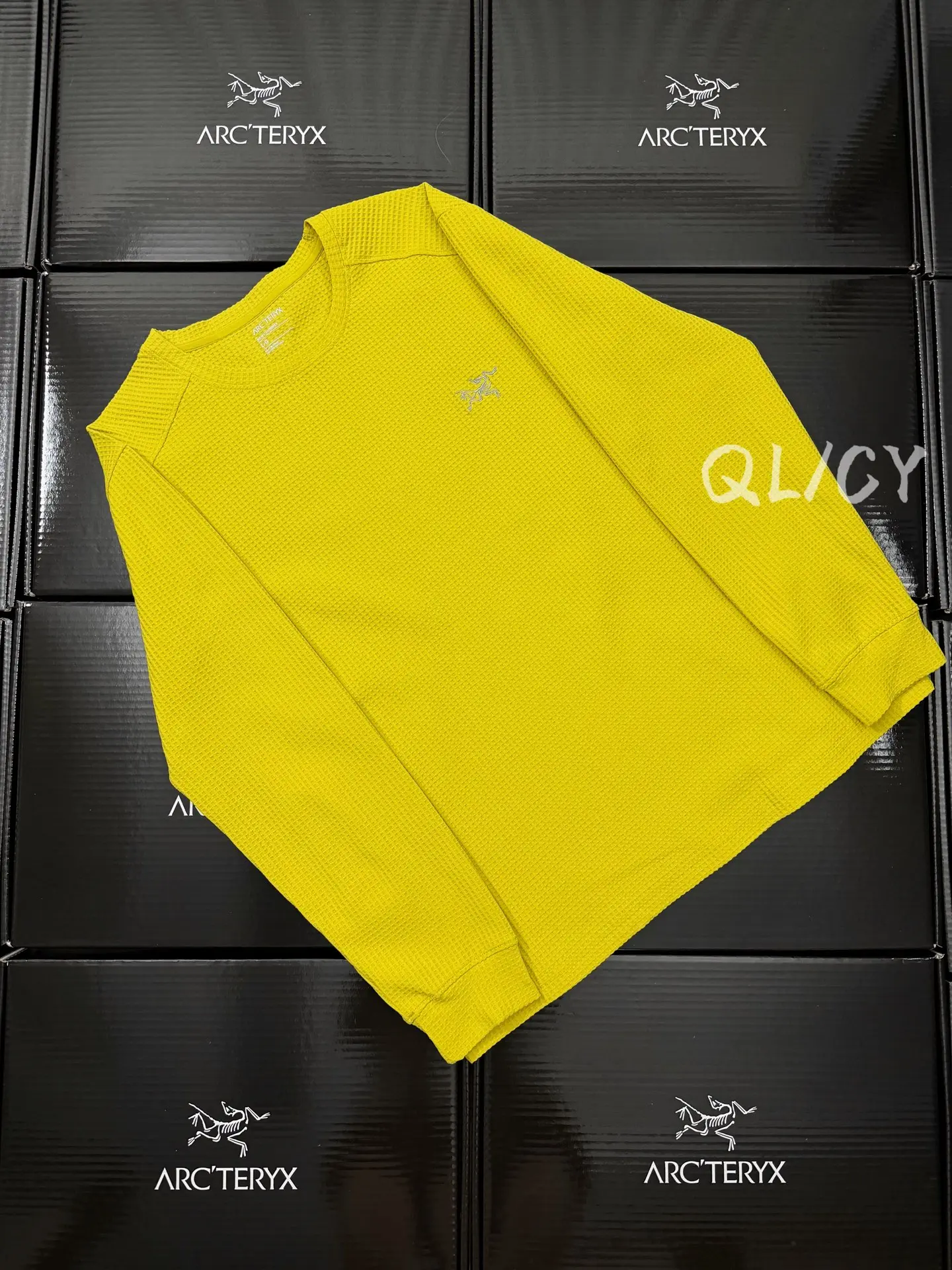 Arc'teryx Waffle Knit Long-Sleeve T-Shirt D21020847 — view 2