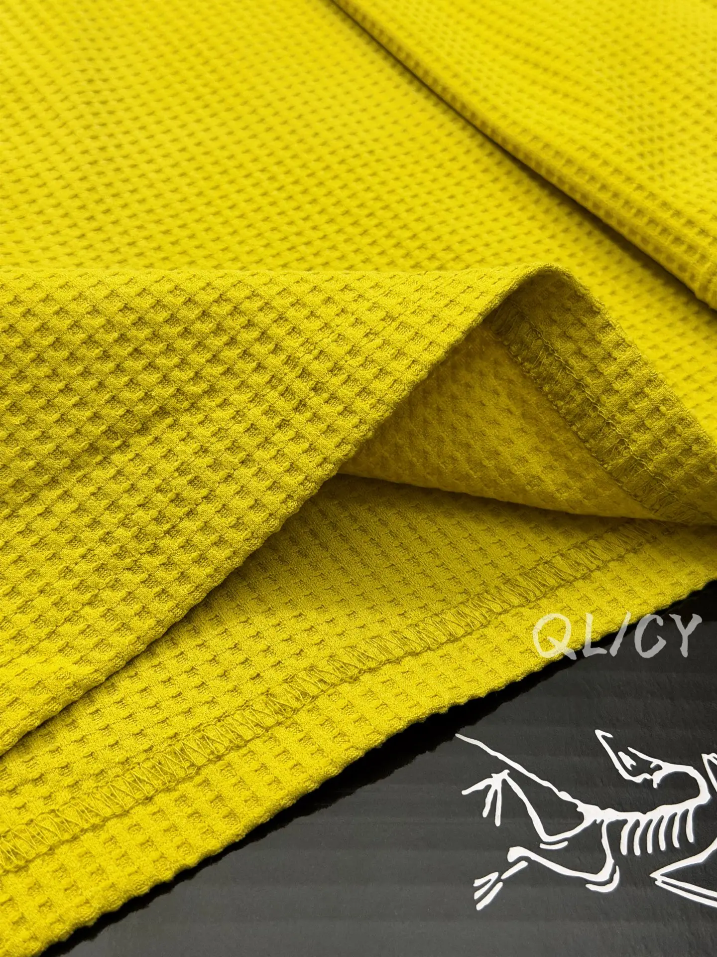 Arc'teryx Waffle Knit Long-Sleeve T-Shirt D21020847 — view 6