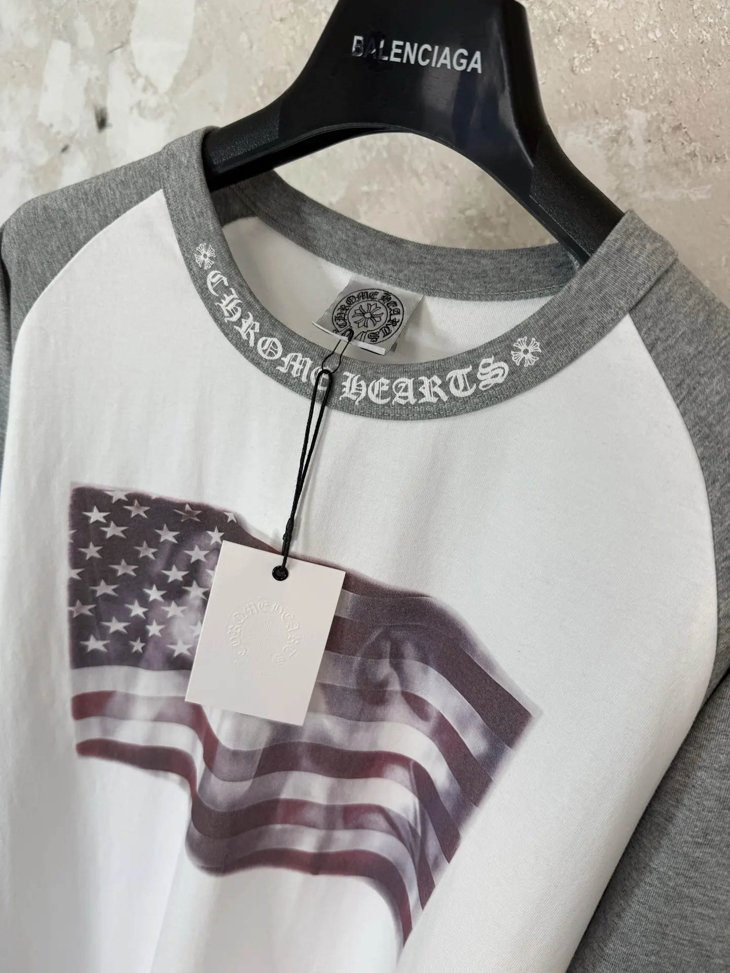 Flag Print Raglan Long-Sleeve T-Shirt D21519209 — view 10