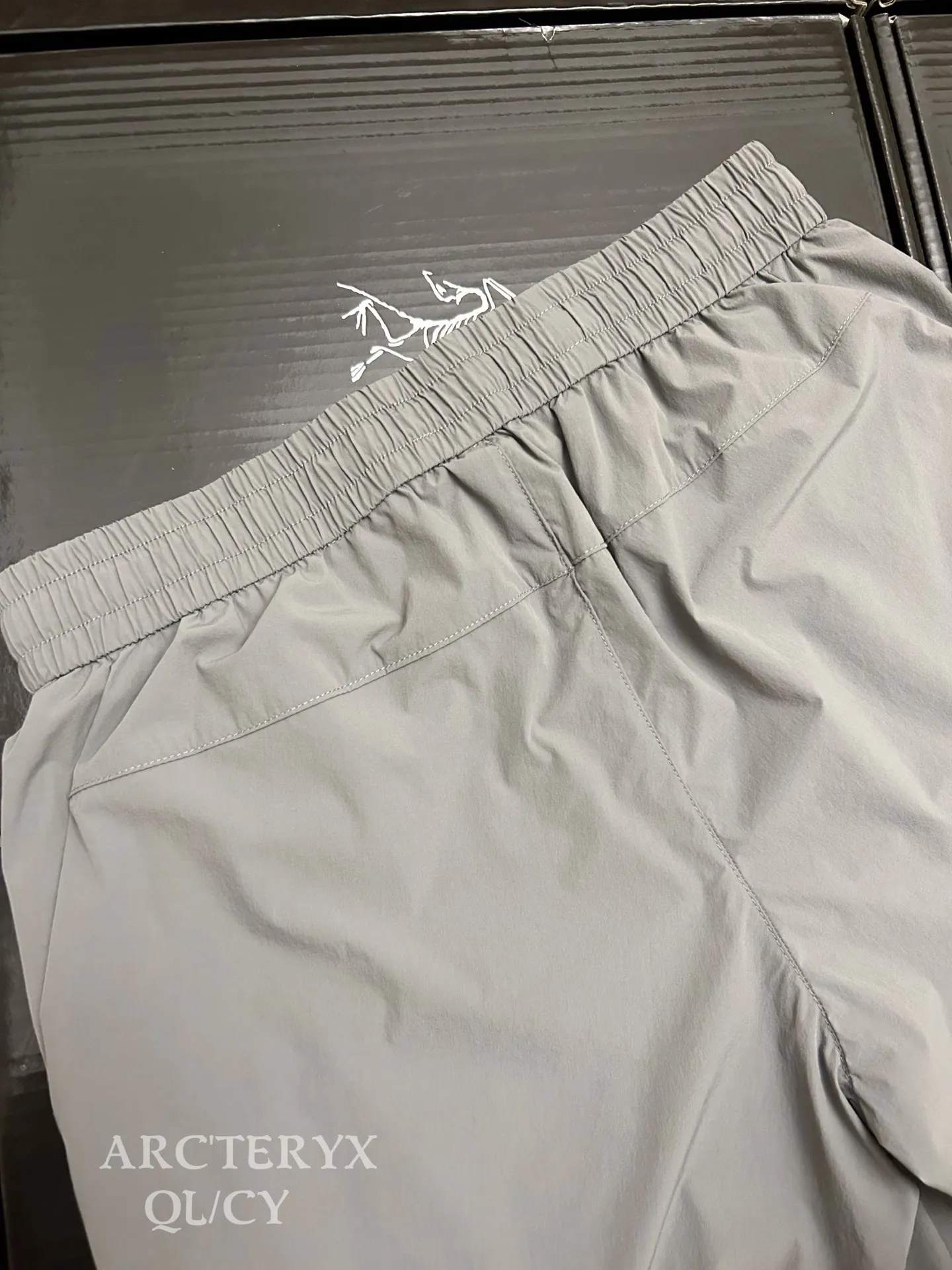 Lightweight Technical Stretch Softshell Shorts D23011517 — view 6