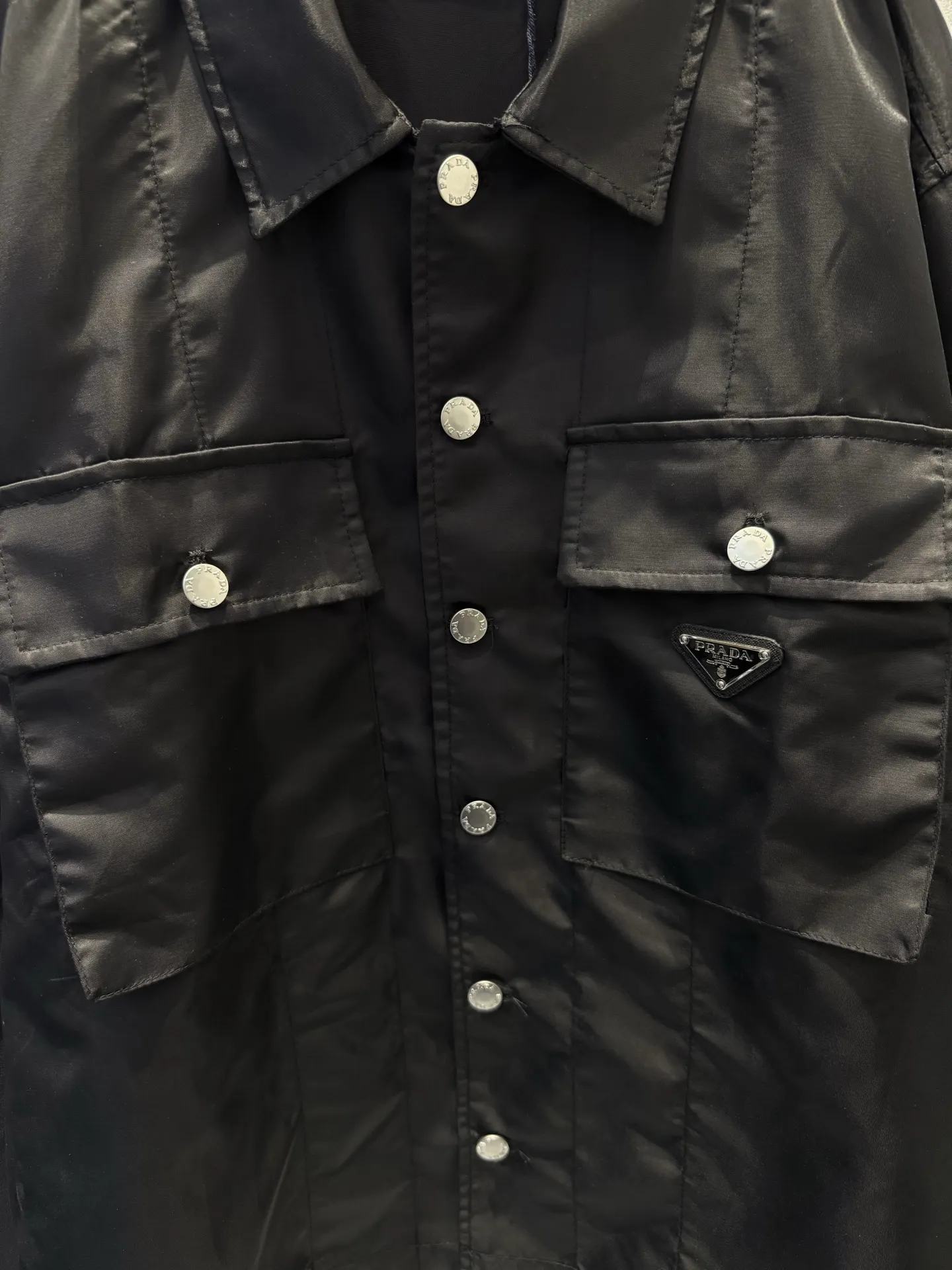 Logo-Plaque Re-Nylon Utility Overshirt D23513358 — view 5