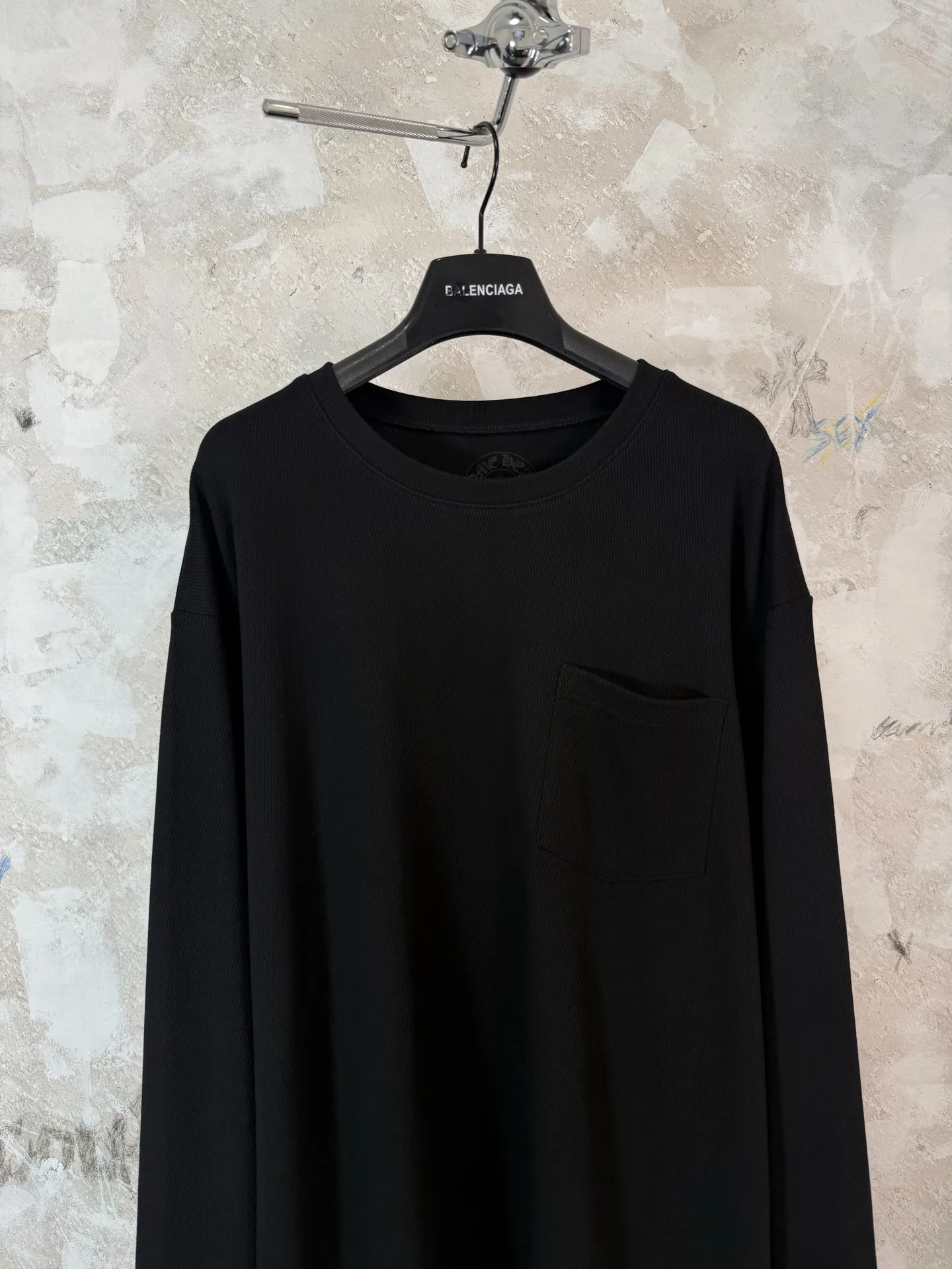 Leather-Patch Waffle Knit Long-Sleeve T-Shirt D24519211 — view 3