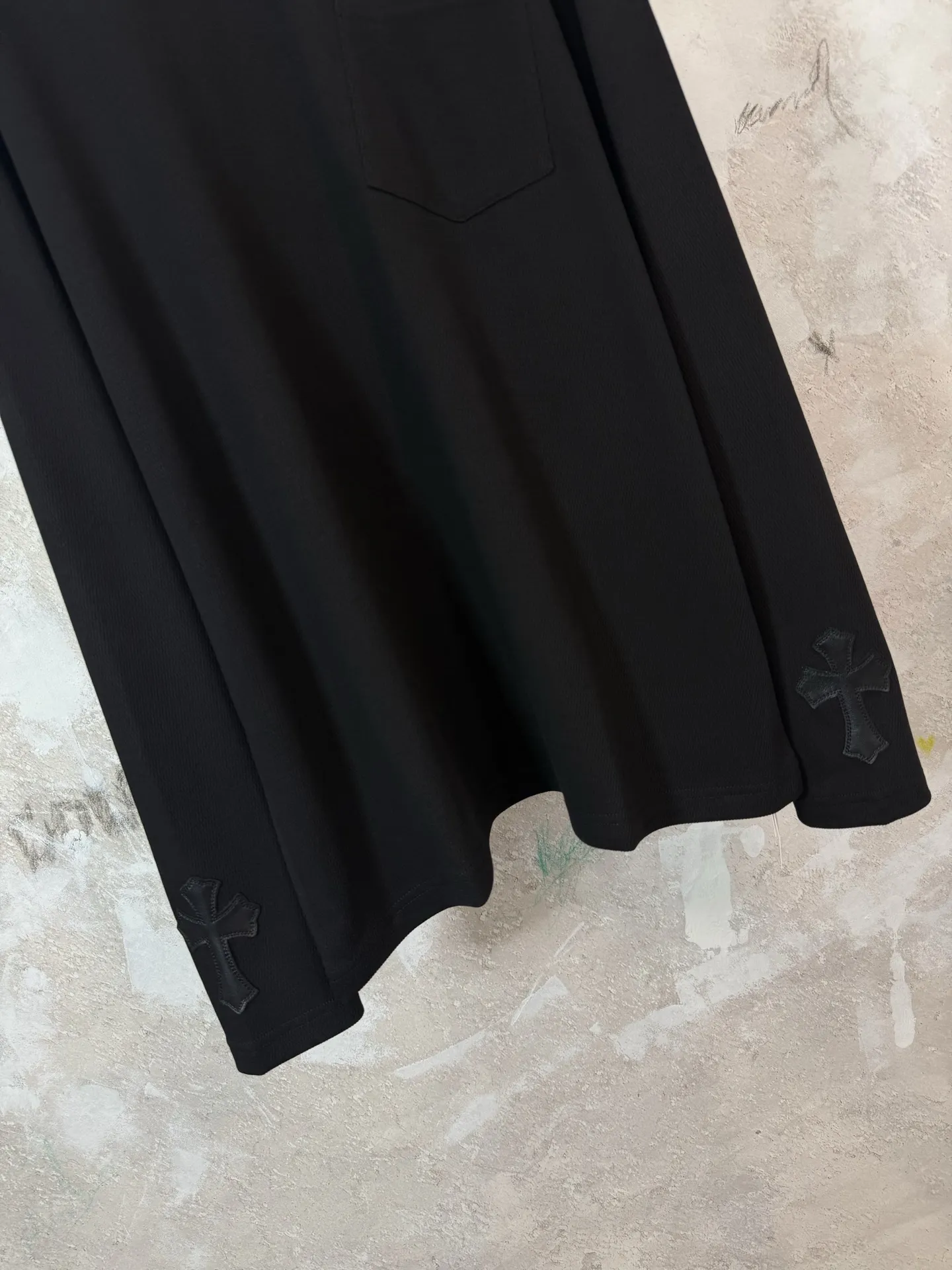 Leather-Patch Waffle Knit Long-Sleeve T-Shirt D24519211 — view 6