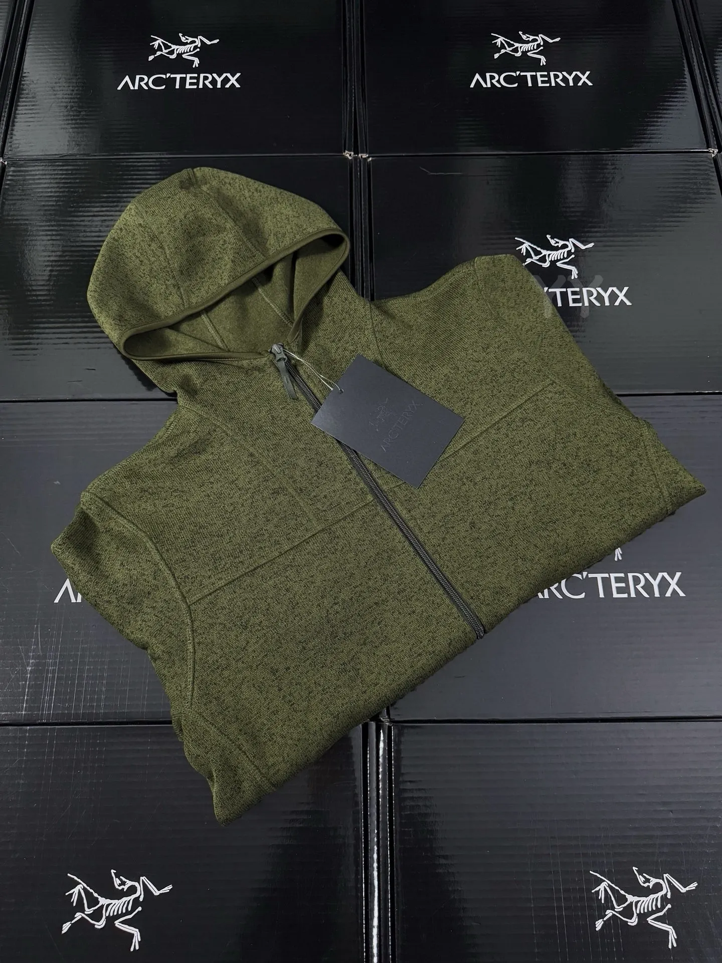 Covert Wool-Blend Fleece Hooded Jacket D26020654 — view 9