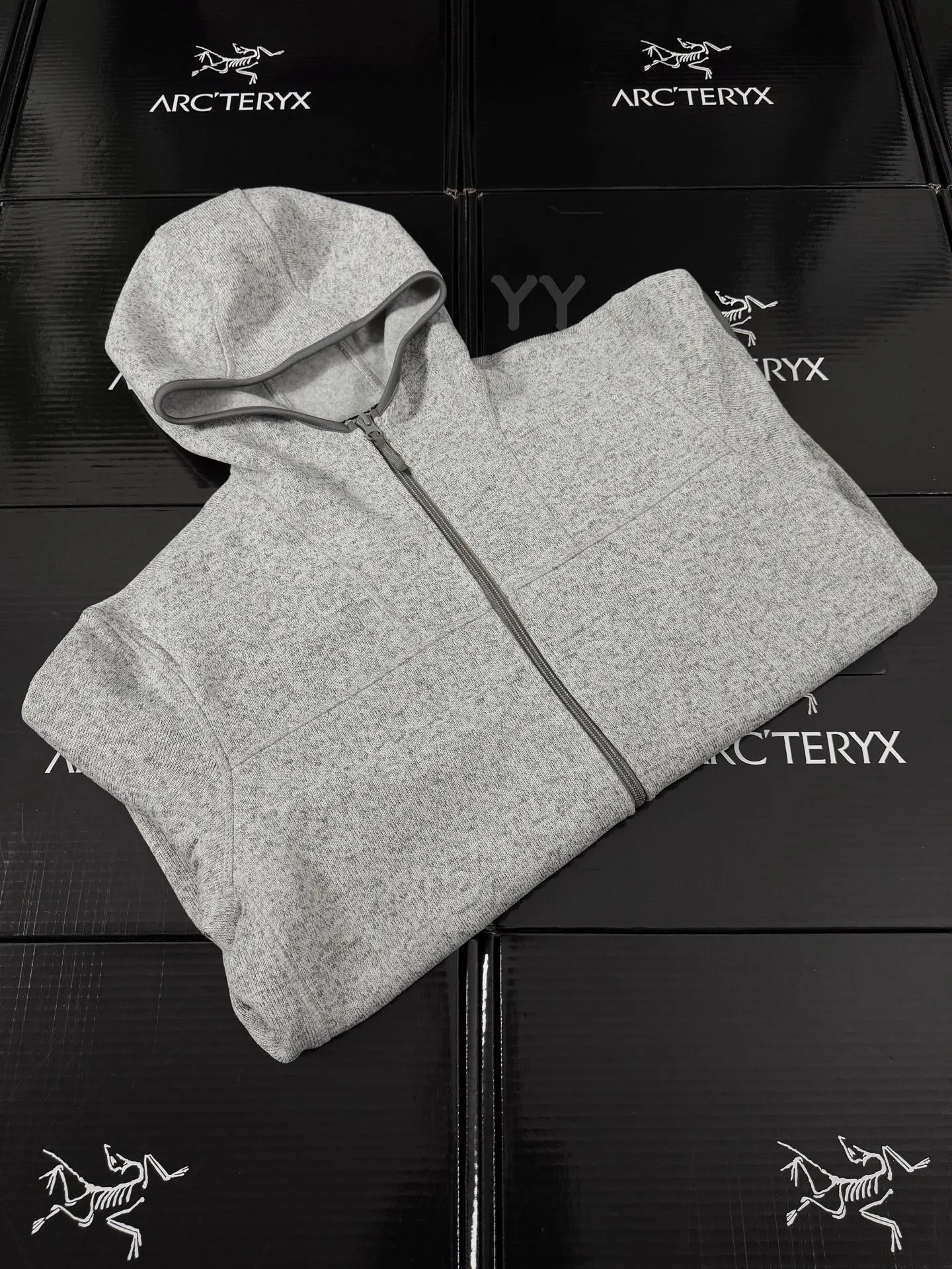 Covert Wool-Blend Hooded Fleece Jacket D26020734 — view 9
