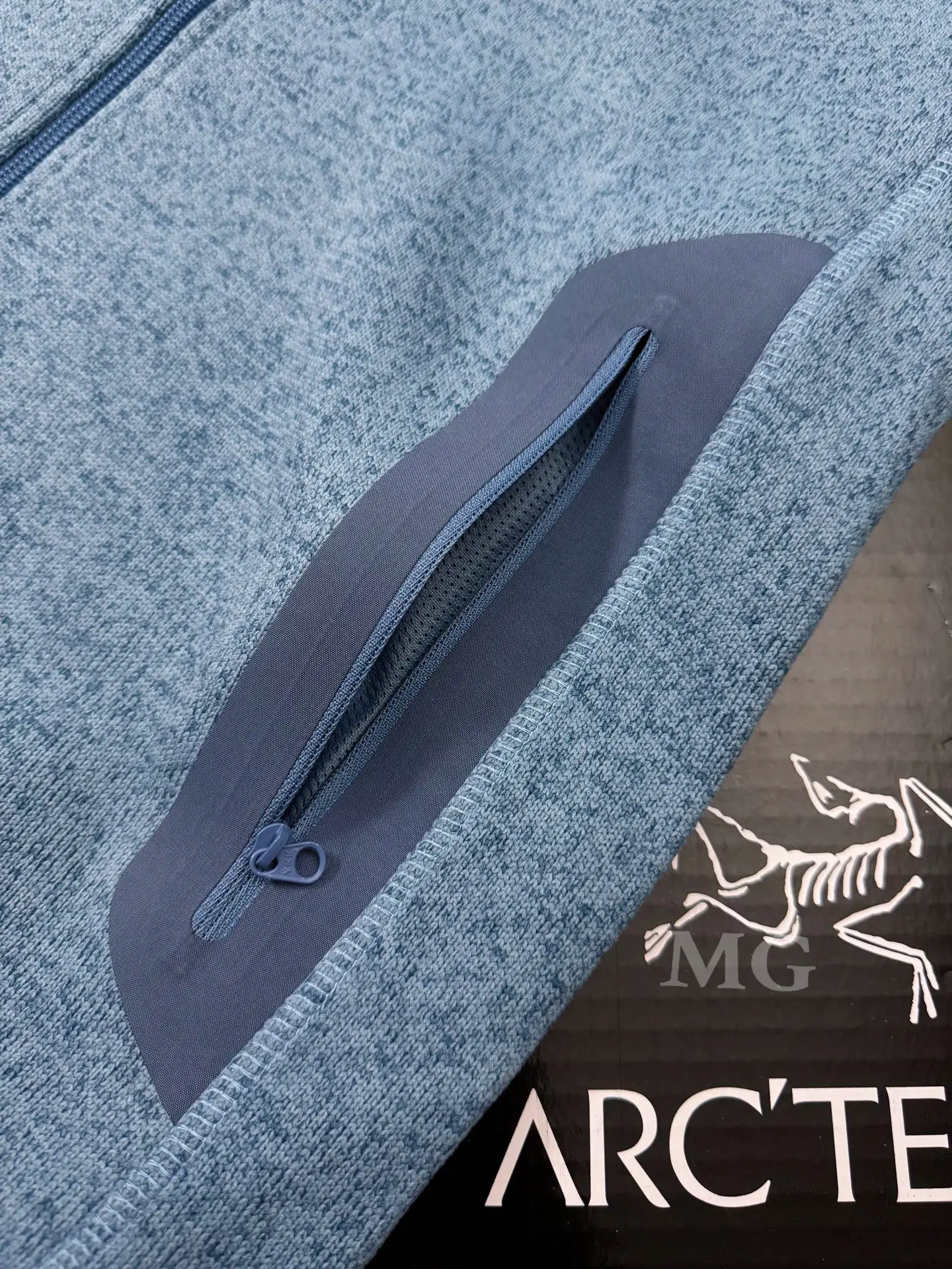 Covert Hooded Fleece Jacket D26020733 — view 3