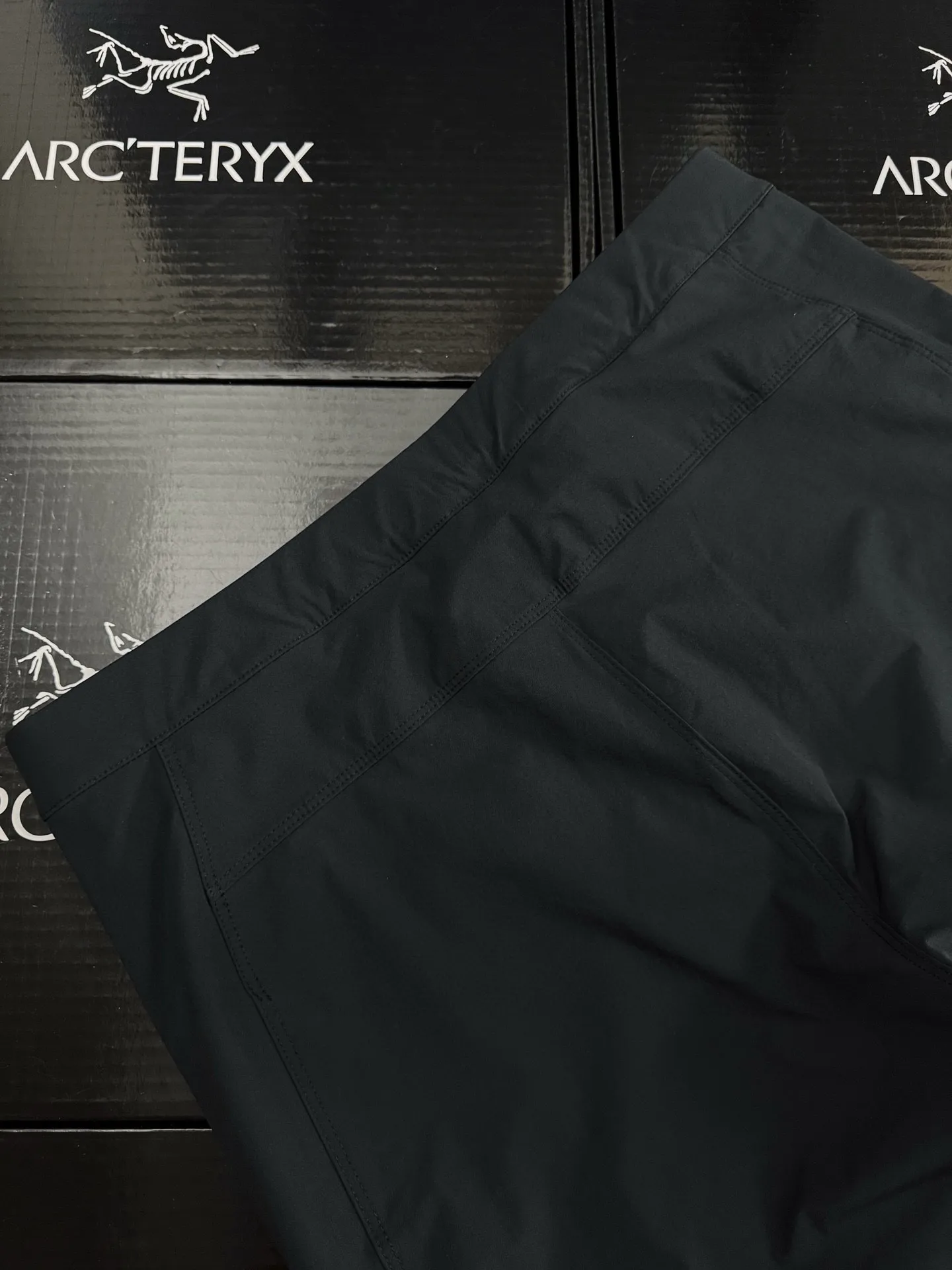 Gamma Quick Dry Straight-Leg Trousers D26020775 — view 9
