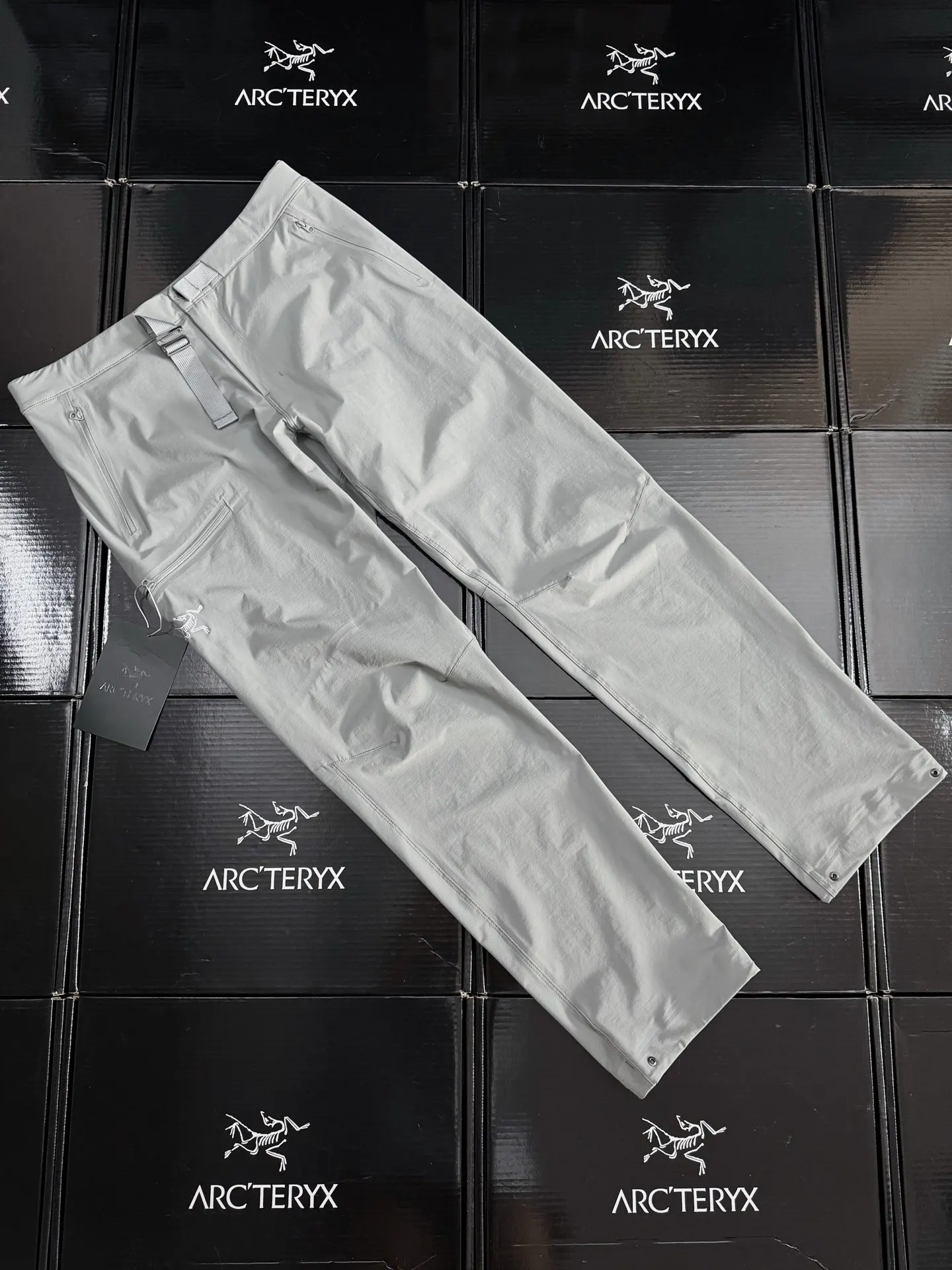Gamma Quick Dry Straight-Leg Trousers D26020773 — view 2