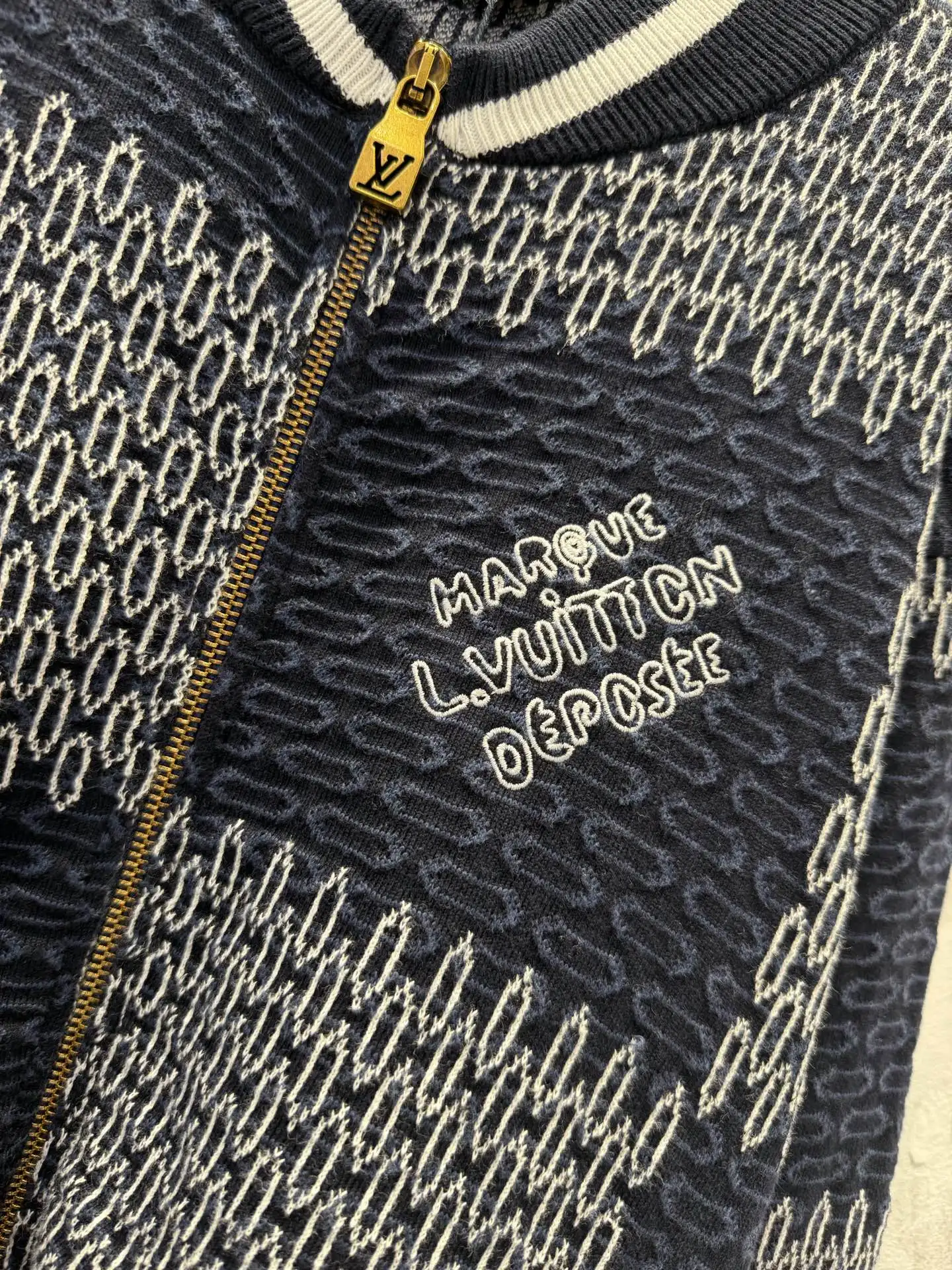 Damier Pattern Knit Bomber Cardigan D26013352 — view 6